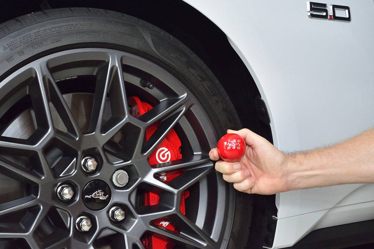 S650 Mustang Billetworkz shift knobs _DSC2780_1200