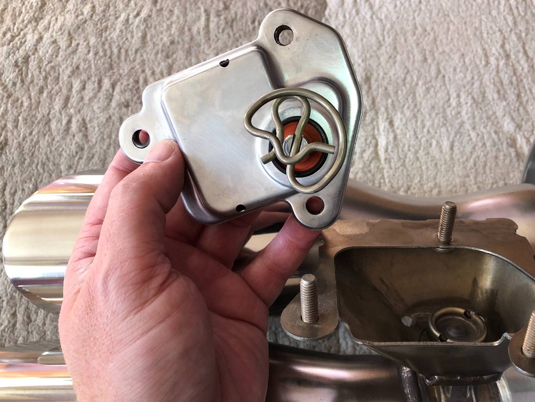 S650 Mustang Is active exhaust just a variable muffler delete? ae assembly 004