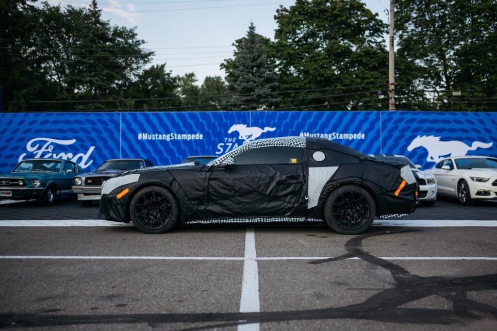 All-new-2024-Mustang-Debut_22-Dream-Cruise-20-1024x682.jpg