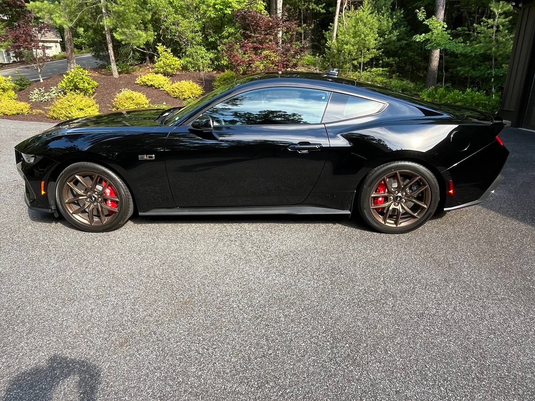 S650 Mustang Introductions & Welcome Thread 👋 Black with Bronze Package (1)