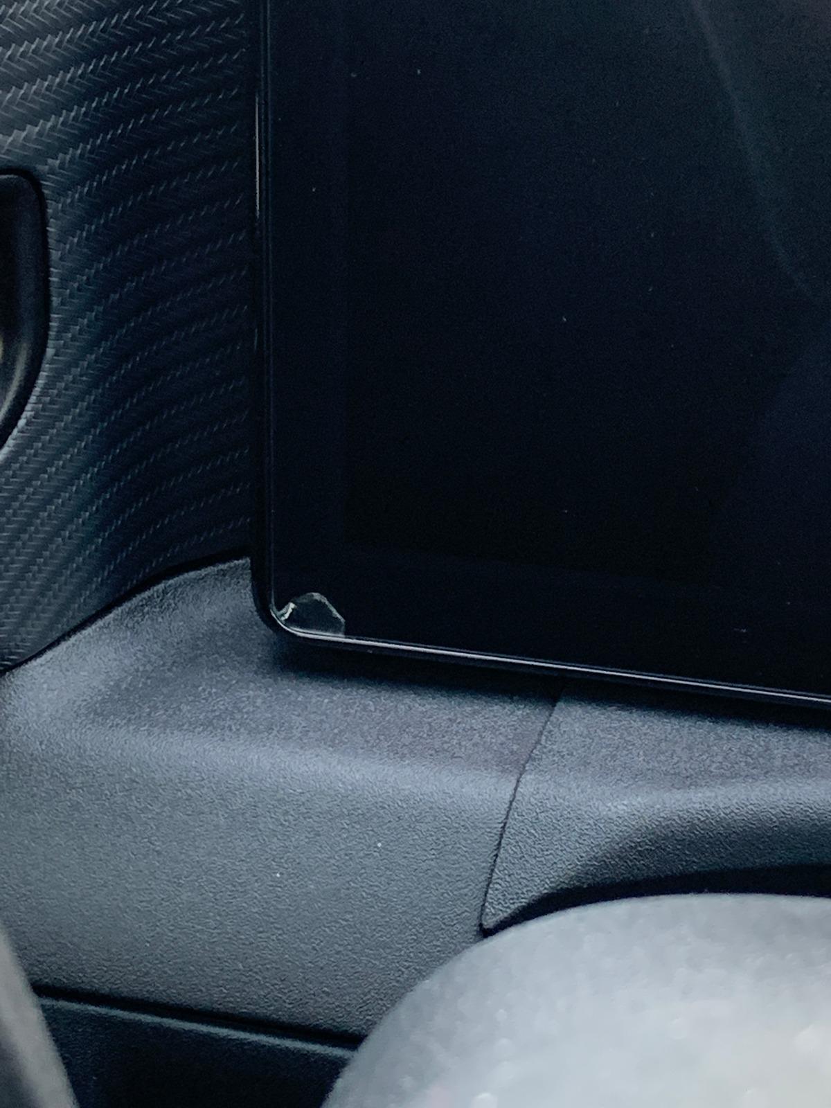 S650 Mustang broken screen broken screen 1