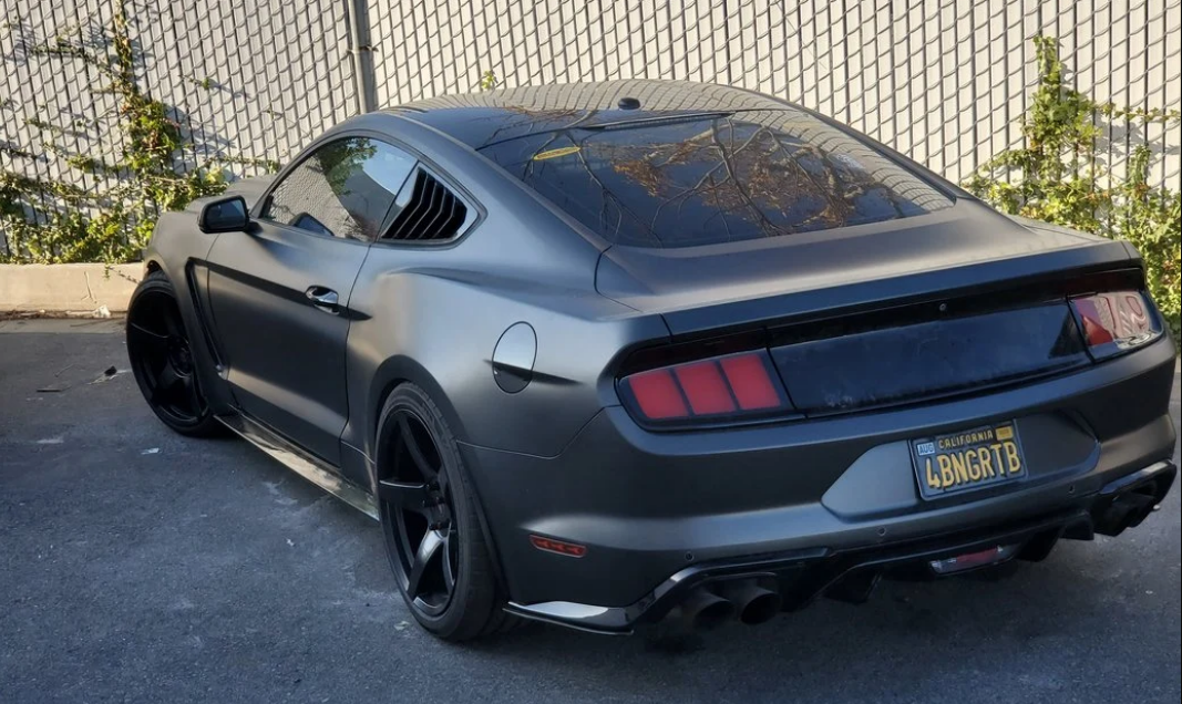 S650 Mustang Do you like the new rear lights on S650 Mustang? Capture.PNG
