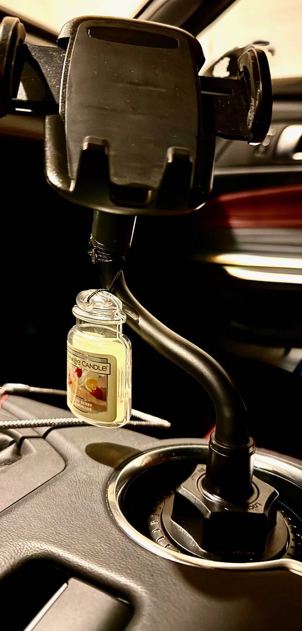 Cup Holder01.jpeg