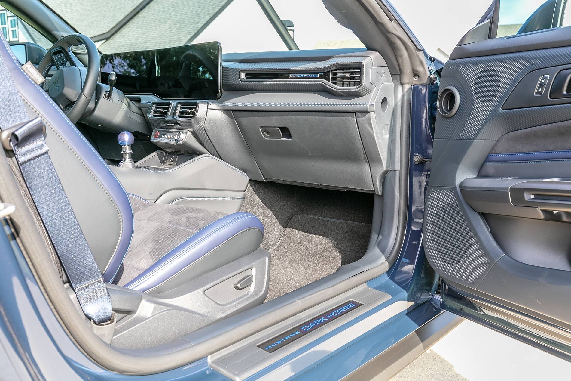 S650 Mustang 2024 Mustang Dark Horse Premium Blue Ember Manual Dark Horse-20