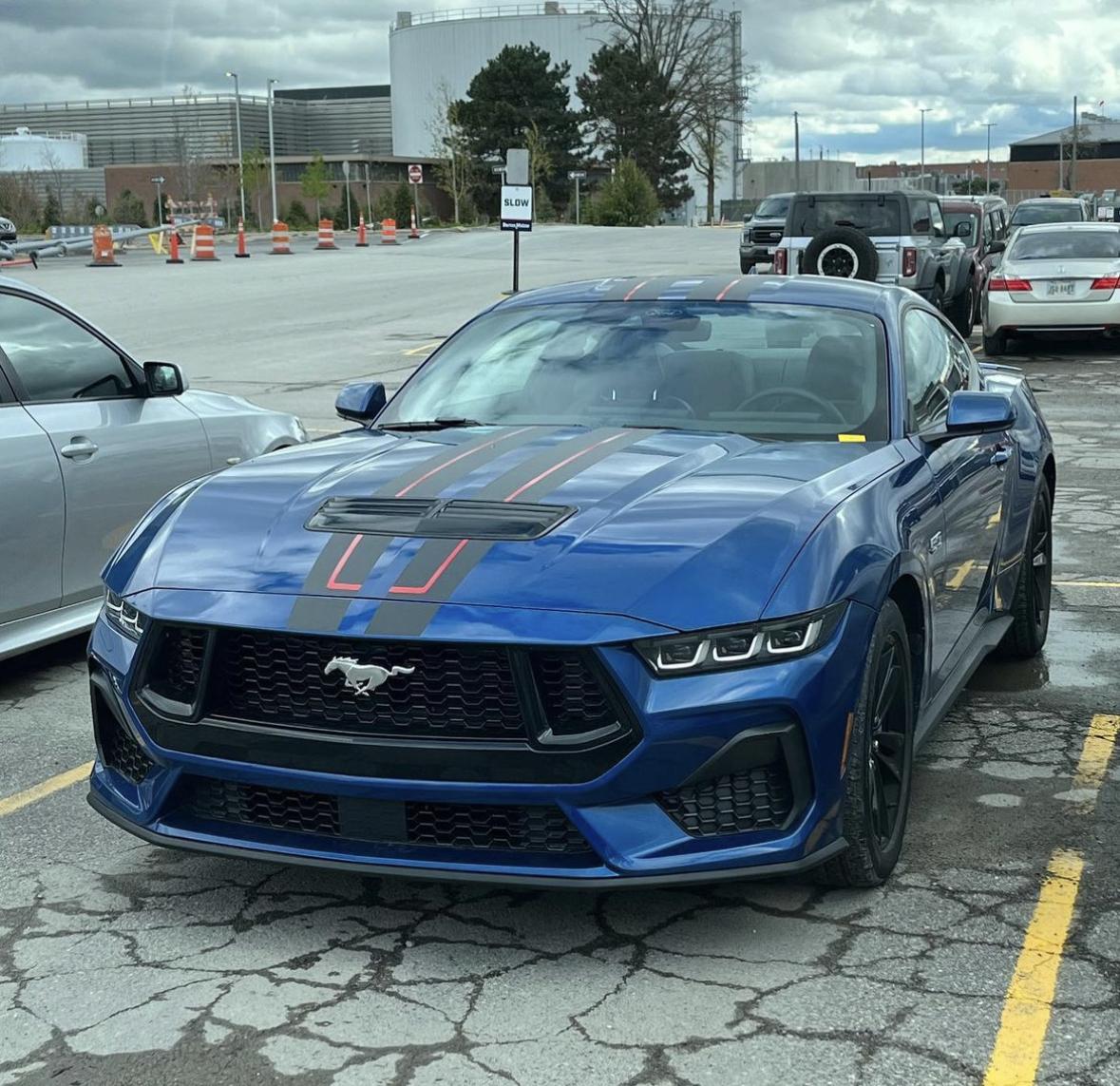 Any Atlas Blue 2025 Mustang pics? Mustang7G 2025+ S650 Mustang
