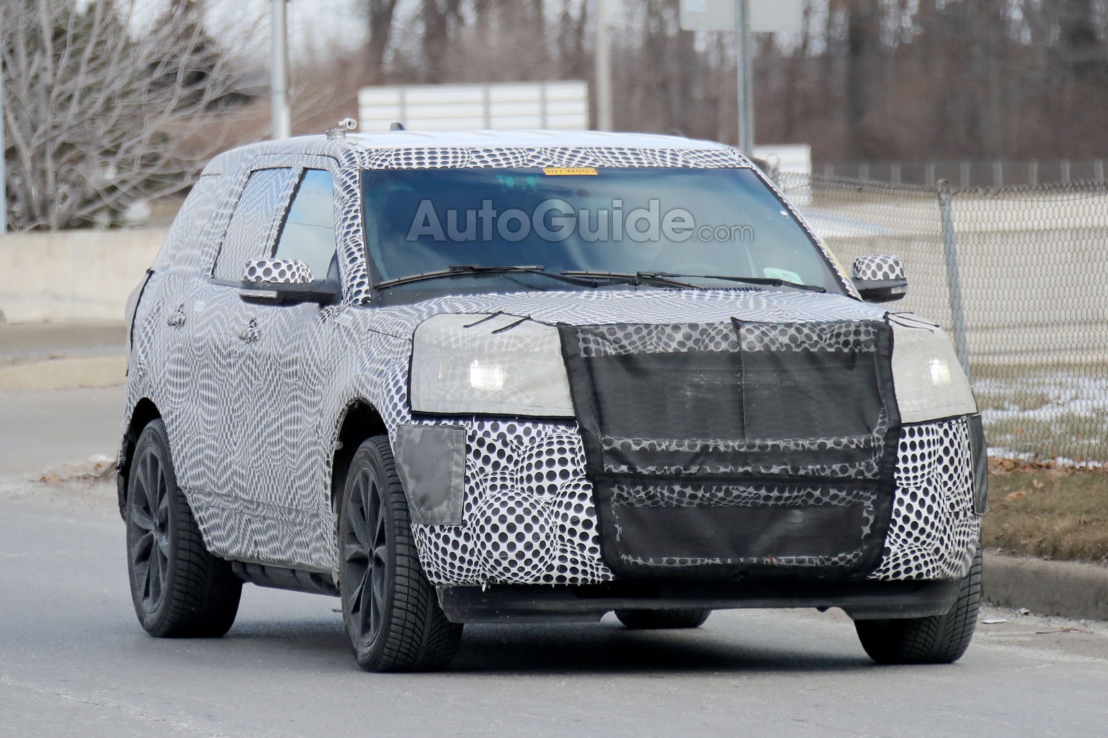 S650 Mustang S650 is out there somewhere, isn't she? Ford-Explorer-ST-Spied-1