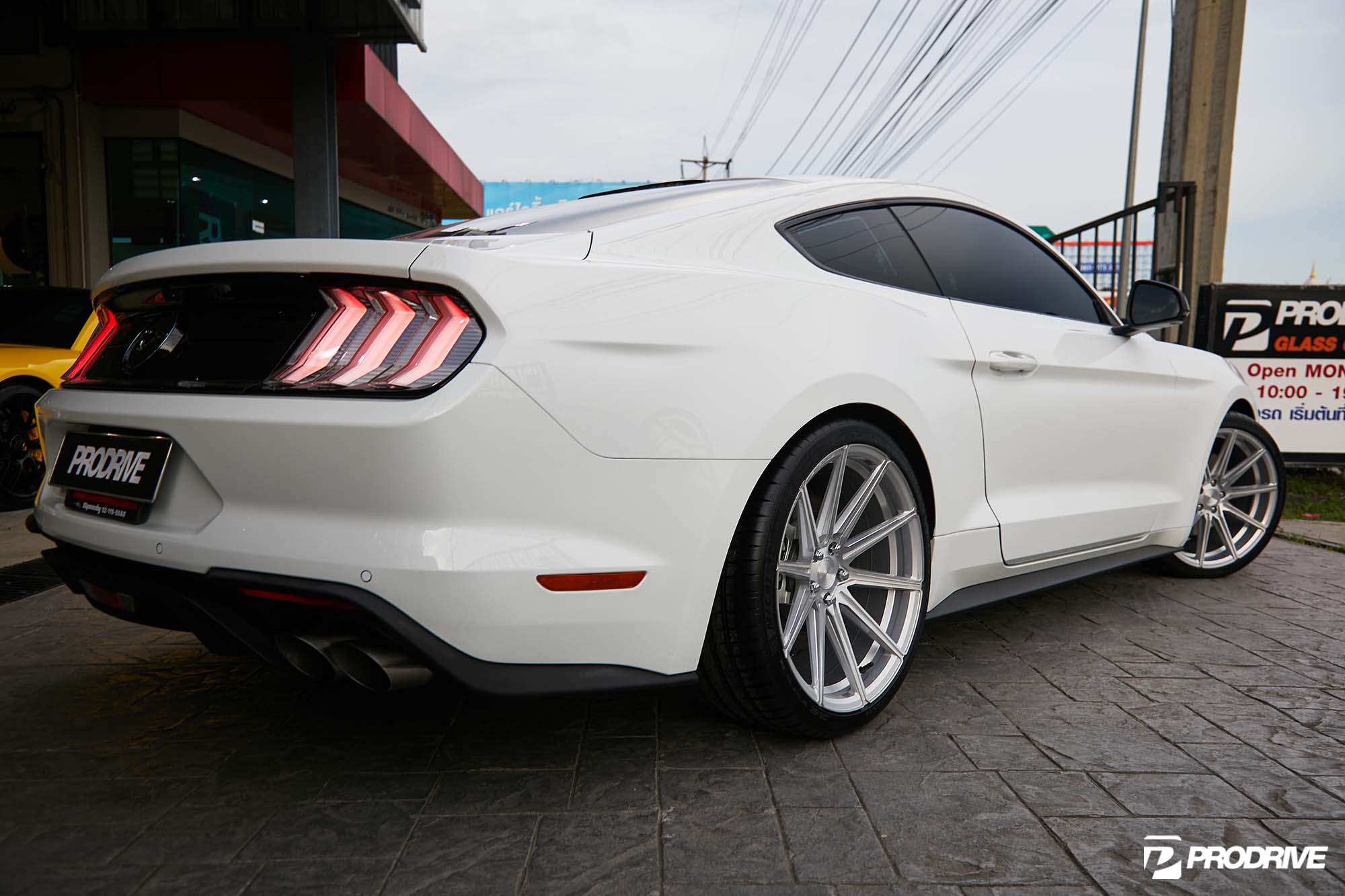 S650 Mustang Authorize Dealer Stance: Rotary Forged SF Series Wheels For Mustang S650 ford-mustang-gt-s550-with-stance-sf09-wheels-3