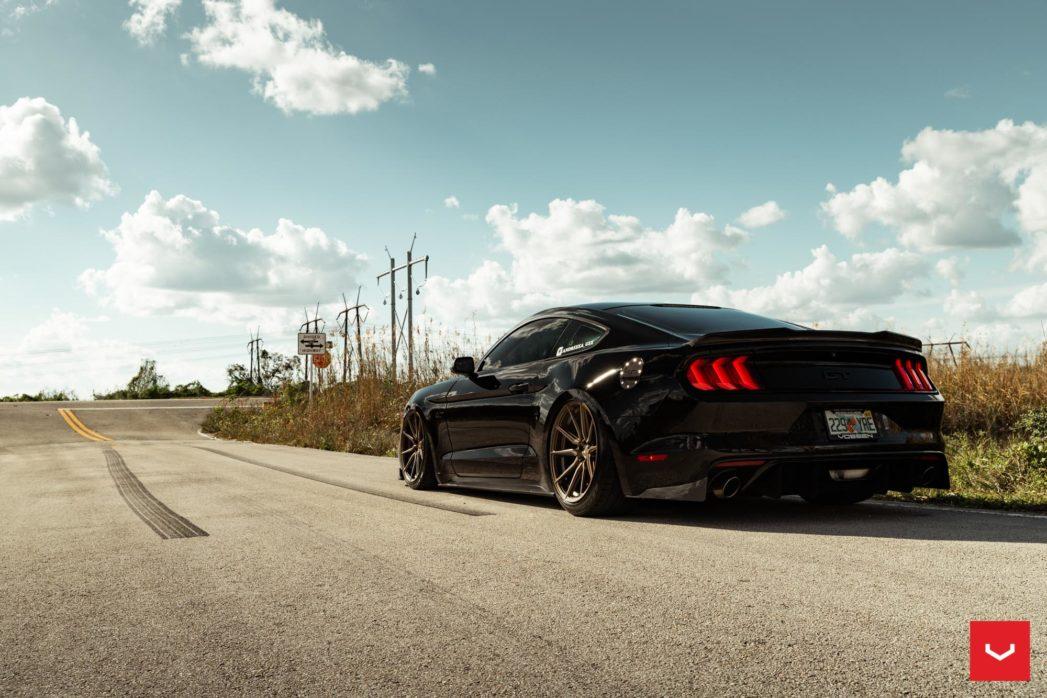 S650 Mustang Authorized Vossen Wheels Dealer: Hybrid Series and Full Forged Wheels For Mustang S650 Ford-Mustang-Hybrid-Forged-HF-3-©-Vossen-Wheels-2019-1016-1047x698
