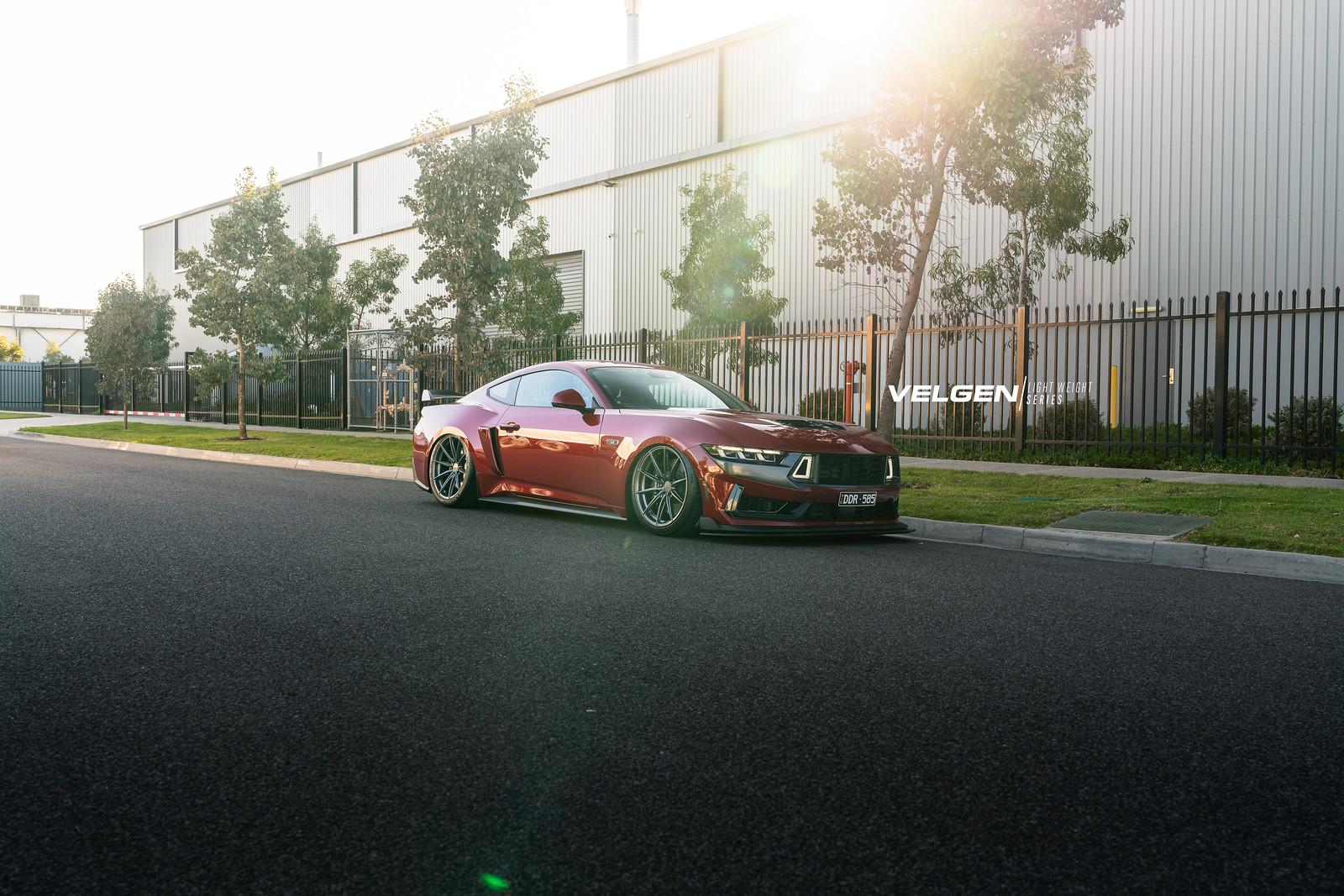Ford Mustang S650  Bagged Velgen Light Weight VF10-7.jpeg