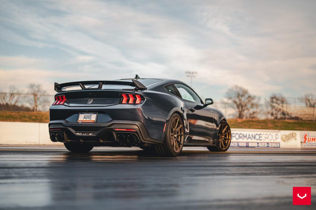 Ford-Mustang-S650-Hybrid-Forged-Series-HF-3-©-Vossen-Wheels-2023-631-1047x696.jpg