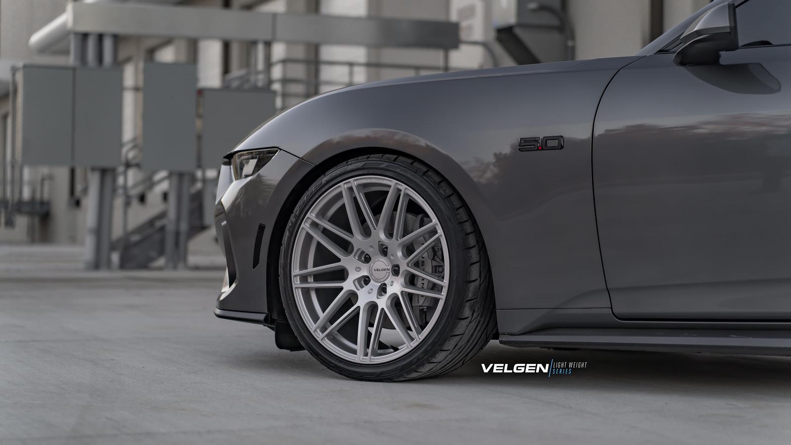 Ford Mustang S650 Velgen Light Weight VF9-2.jpeg