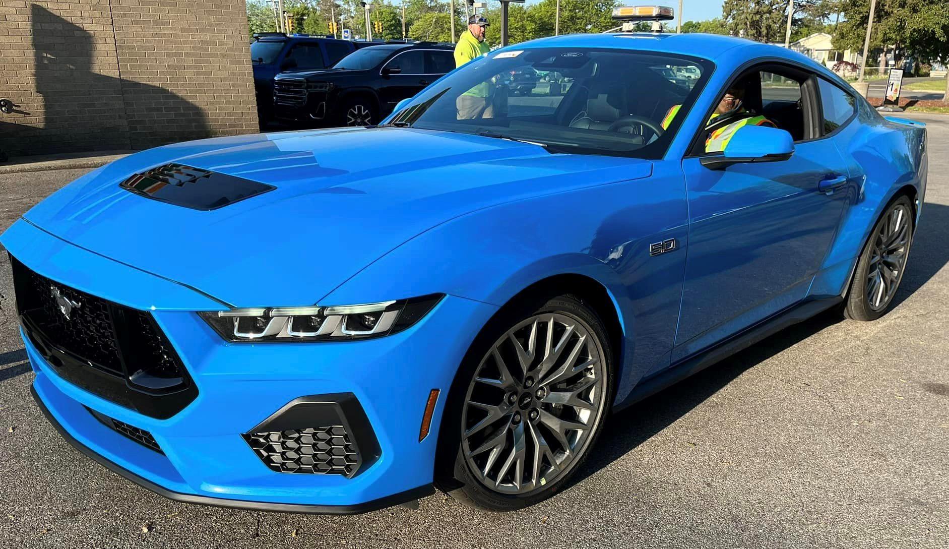 S650 Mustang Official GRABBER BLUE Mustang S650 Thread Grabber Blue 13