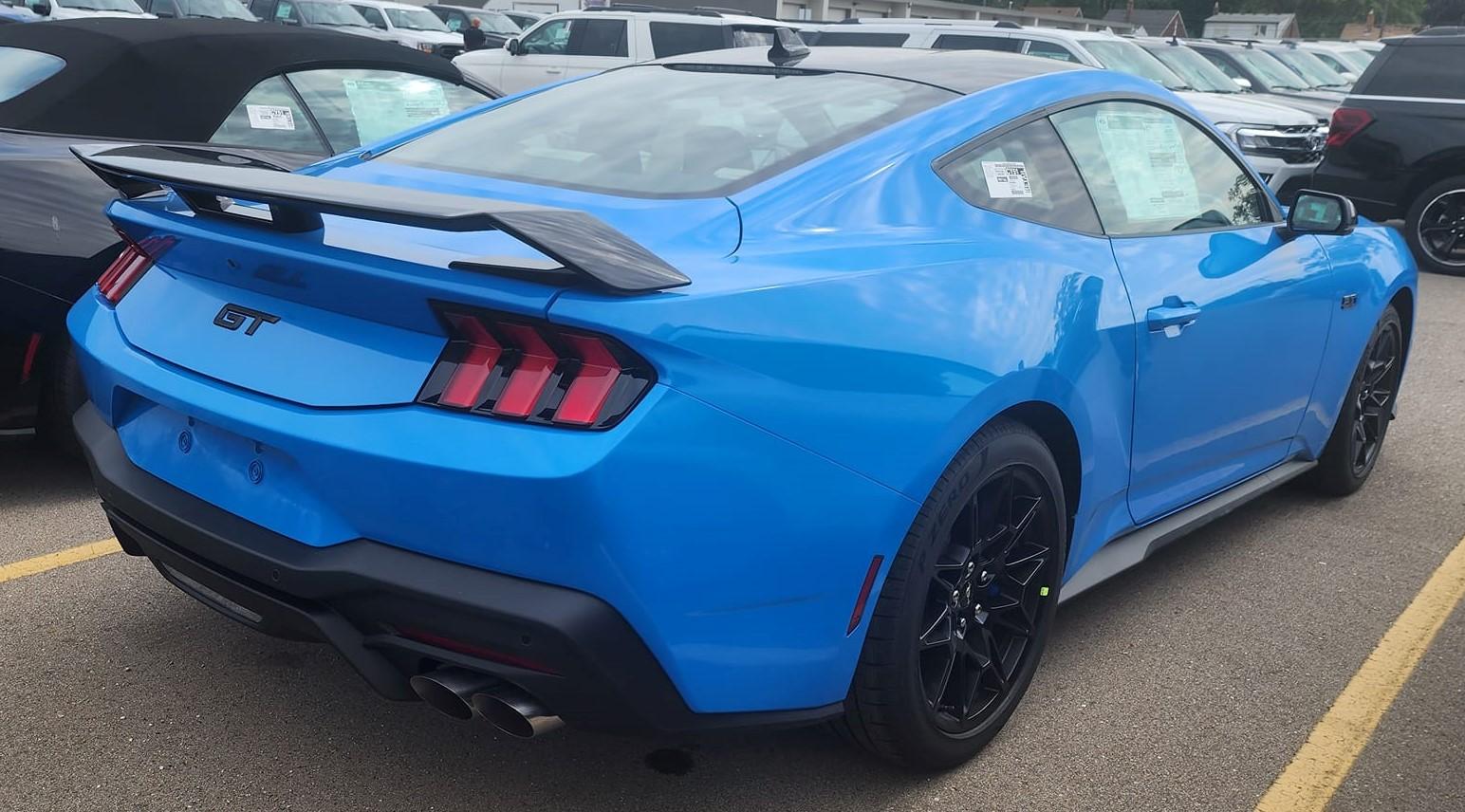 S650 Mustang Official GRABBER BLUE Mustang S650 Thread Grabber Blue 16