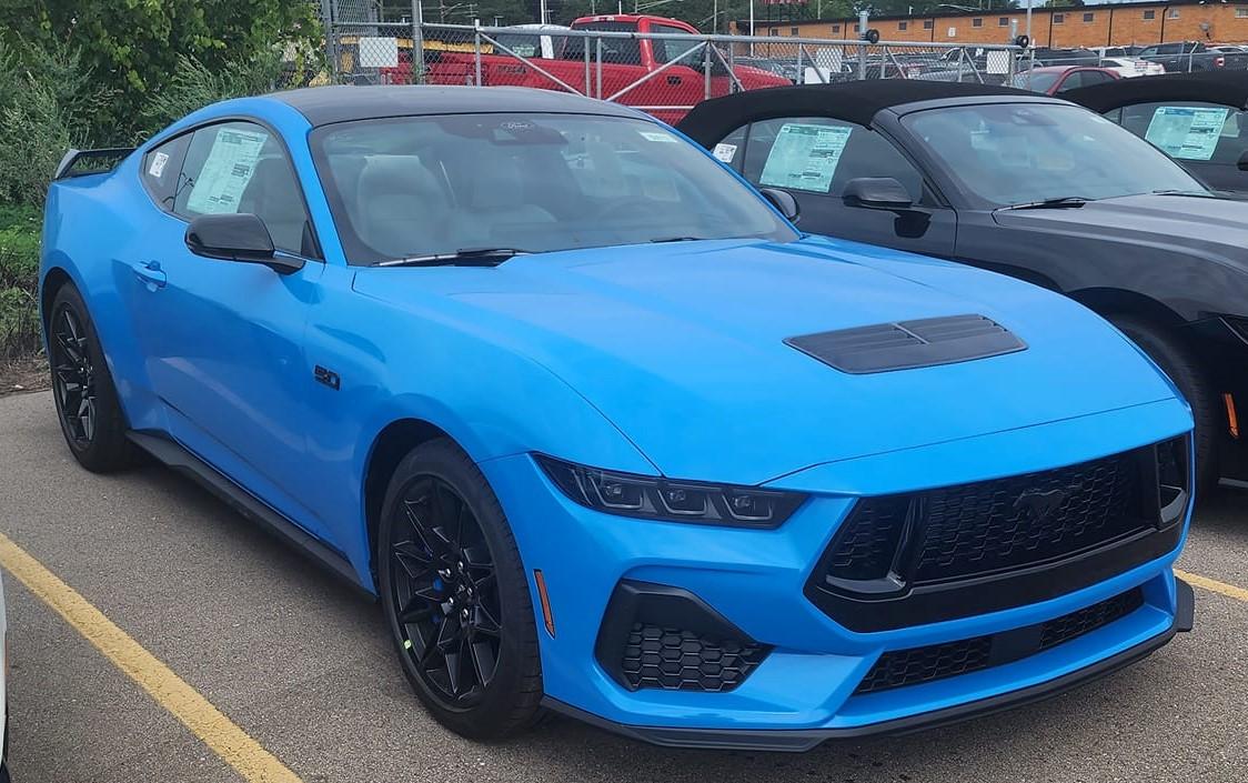 S650 Mustang Official GRABBER BLUE Mustang S650 Thread Grabber Blue 17