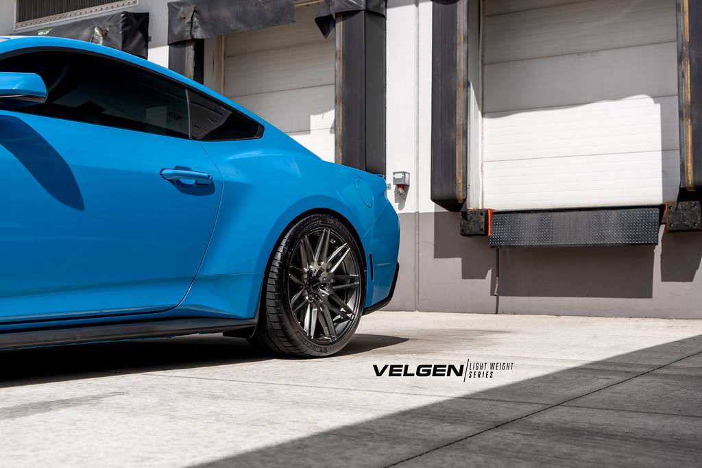 S650 Mustang Official Velgen Wheels S650 Mustang Thread Grabber Blue S650 Mustang - VF9 - Brushed Titanium_2
