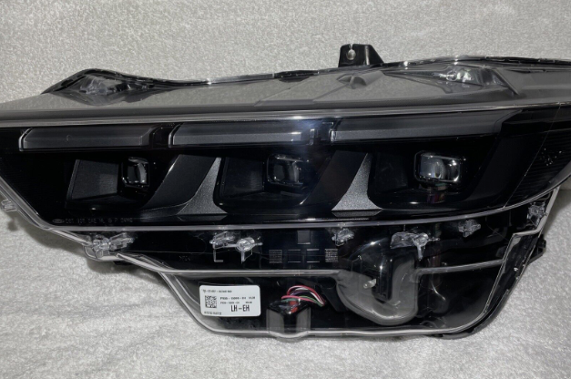 S650 Mustang Question for Forum - Headlamp Mod headlamp with black bezel