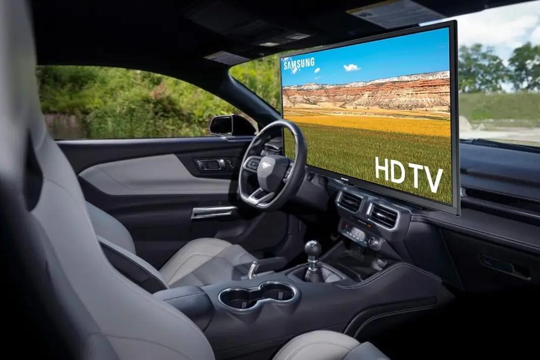 S650 Mustang The new dashboard is a big mistake IMO Image2