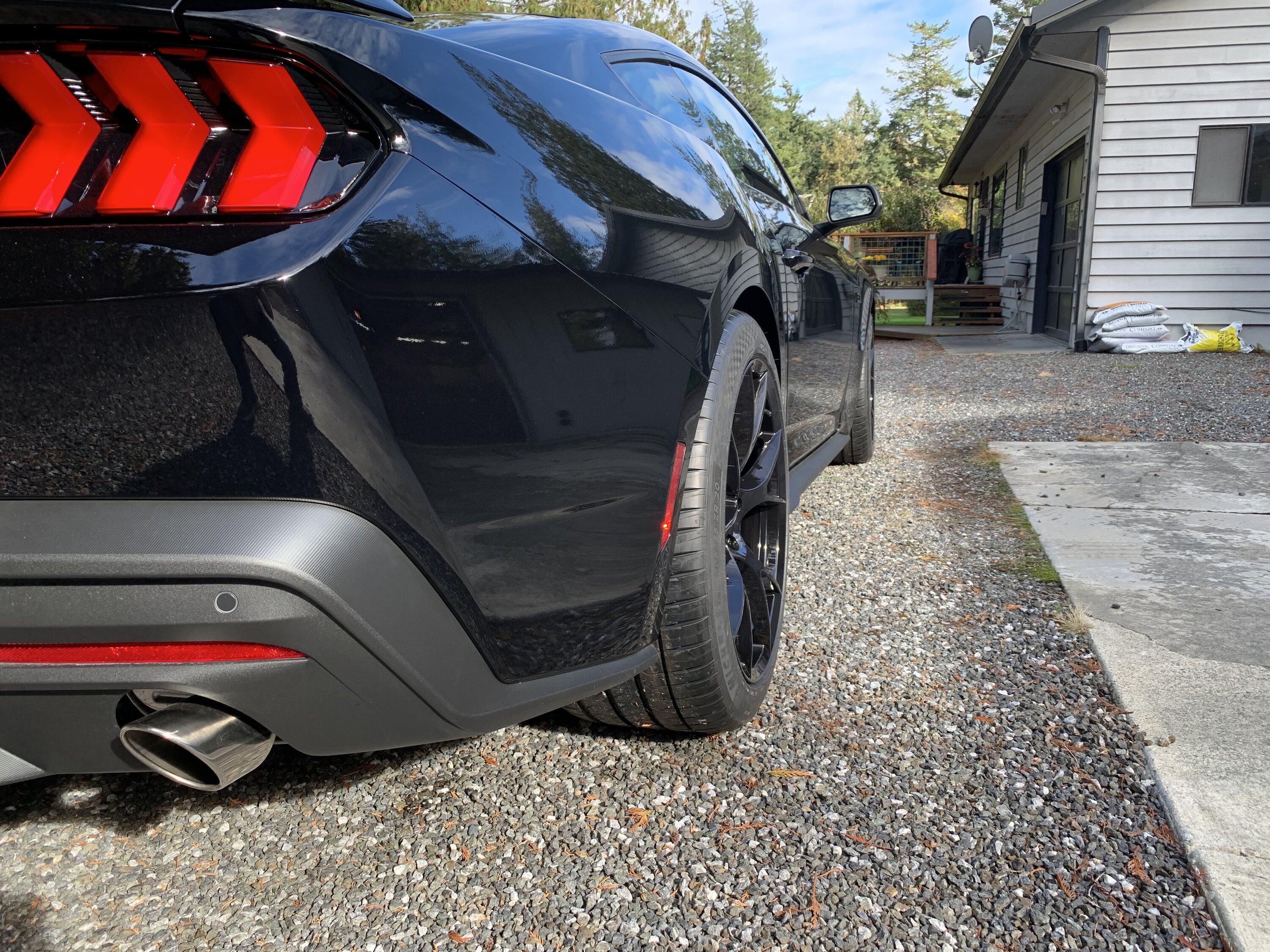 S650 Mustang 2024 Mustang Wheels Offsets & Fitment (same as S550)? IMG-0548