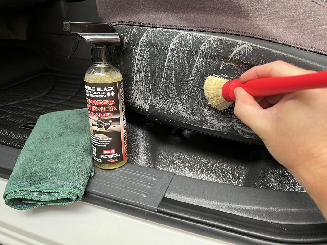 S650 Mustang What cleaners (chemicals) are you folks using to clean the interior of your Mustang? IMG-1289