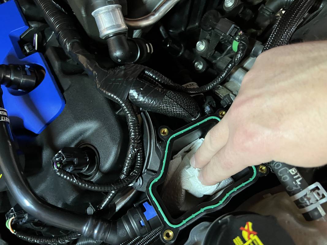 S650 Mustang Oil Air Separator Install IMG-2960