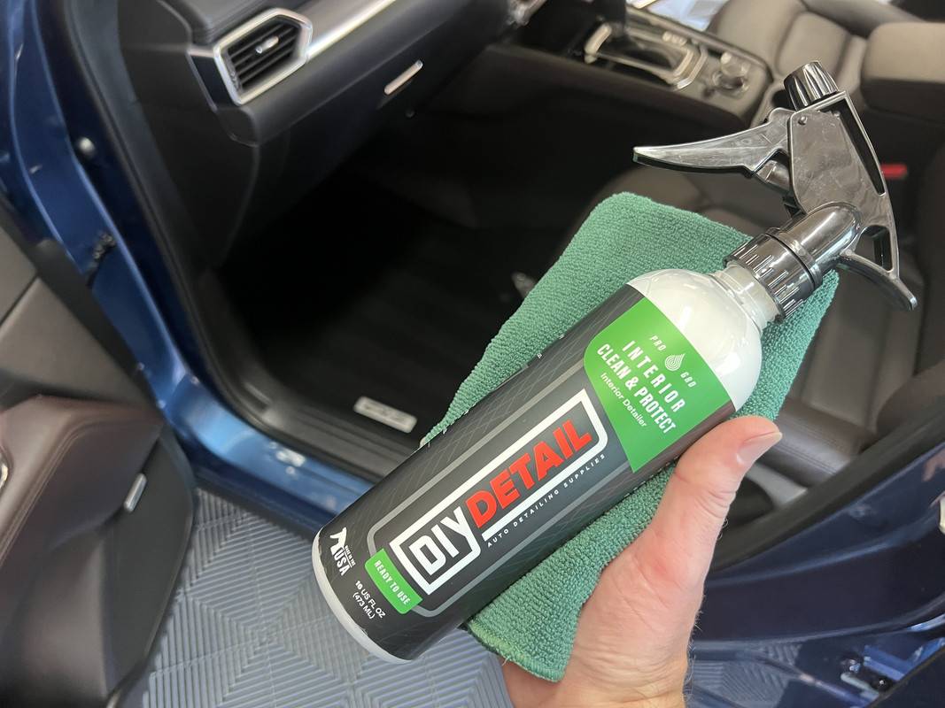 S650 Mustang Interior Cleaner & Detailer Shoot-Out! IMG-8089
