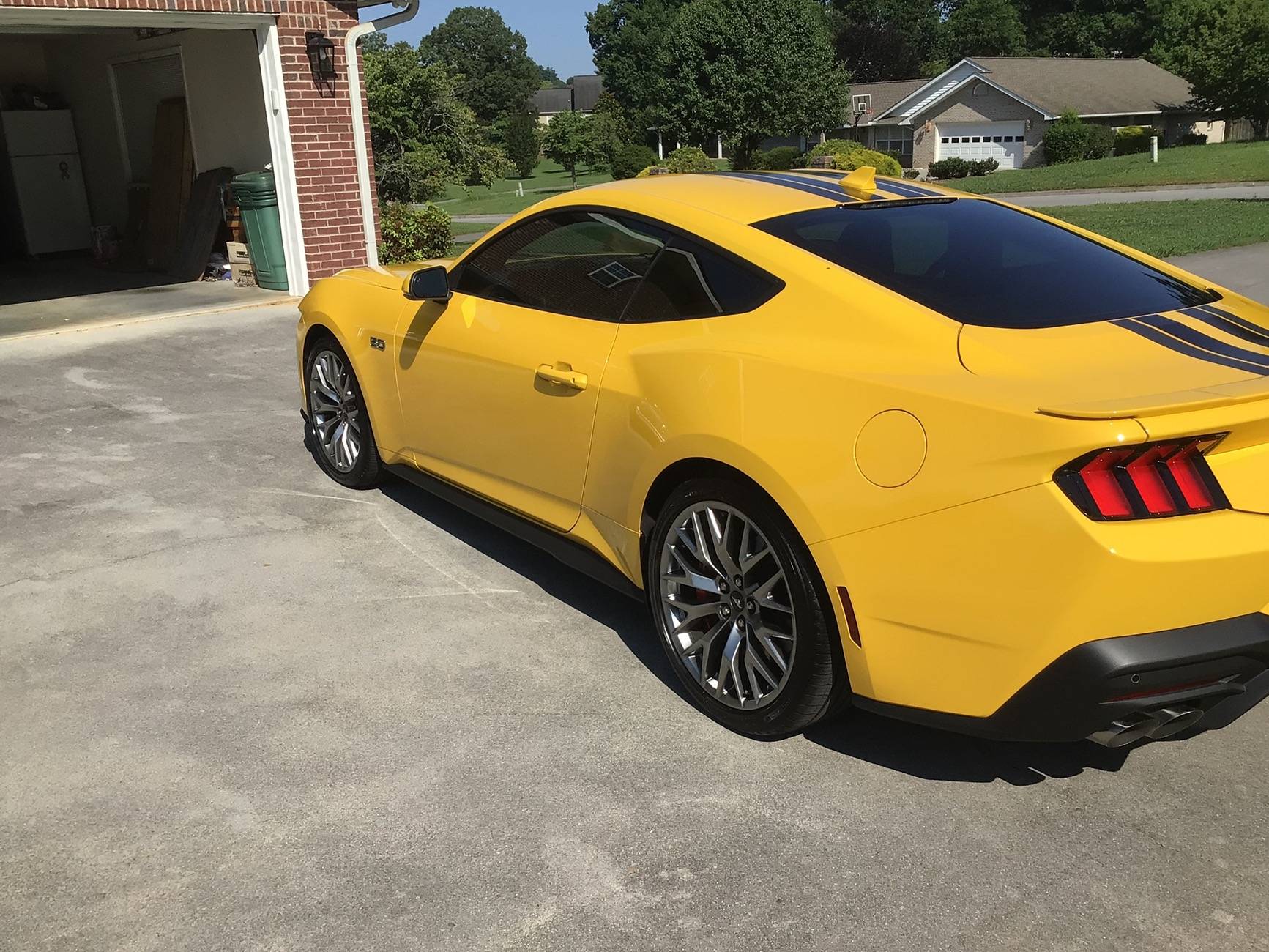 S650 Mustang Official YELLOW SPLASH Mustang S650 Thread IMG_0058