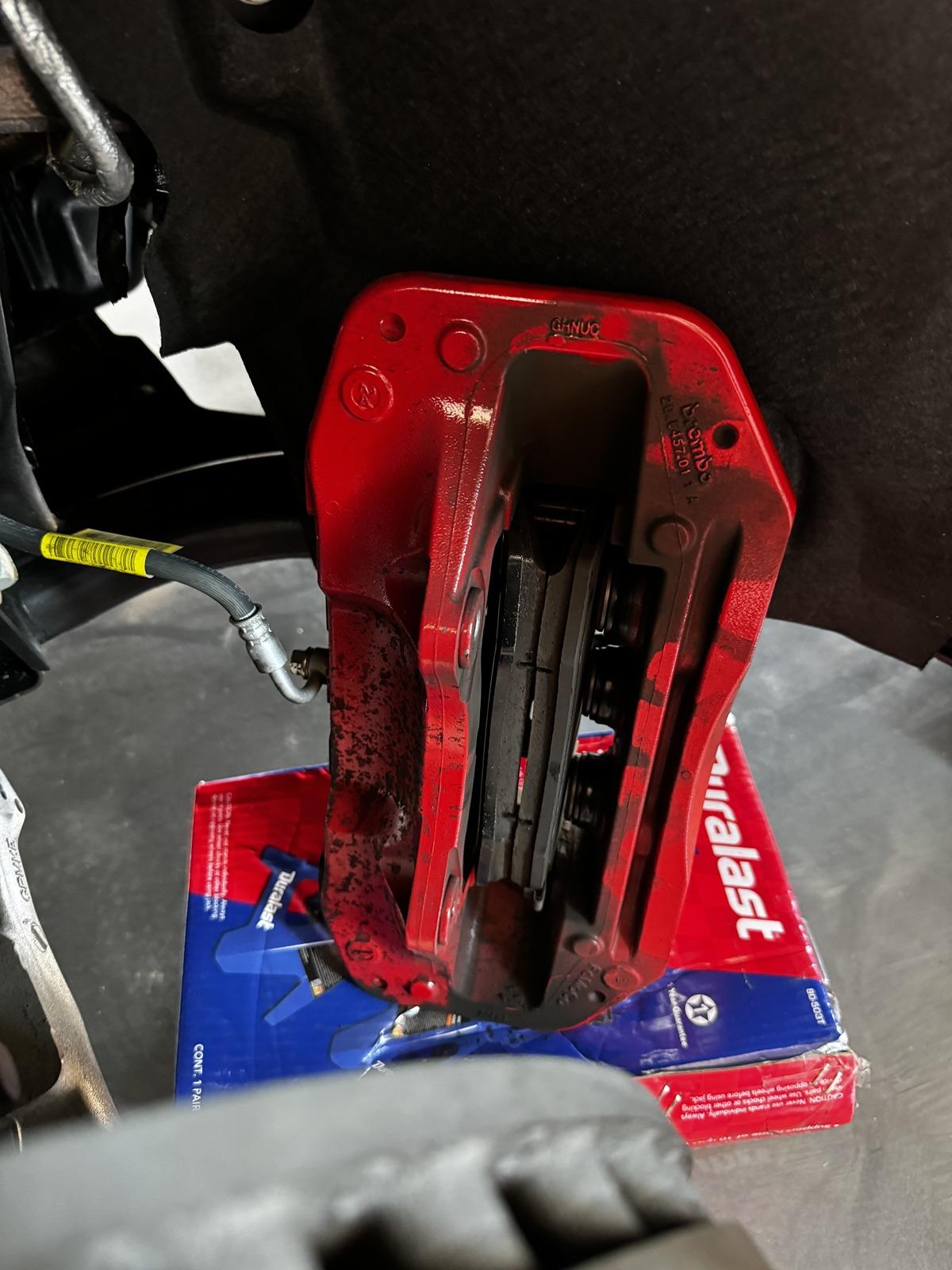 S650 Mustang I dun goofed and damaged my Brembo Brakes (broken seals?) IMG_0458