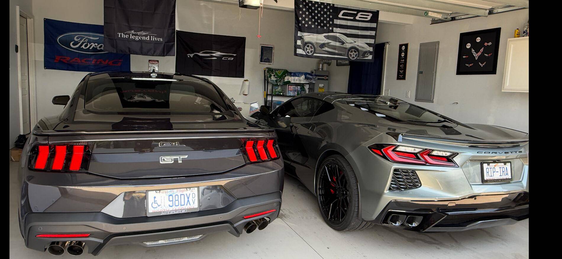 S650 Mustang GT vs Z06 IMG_0566
