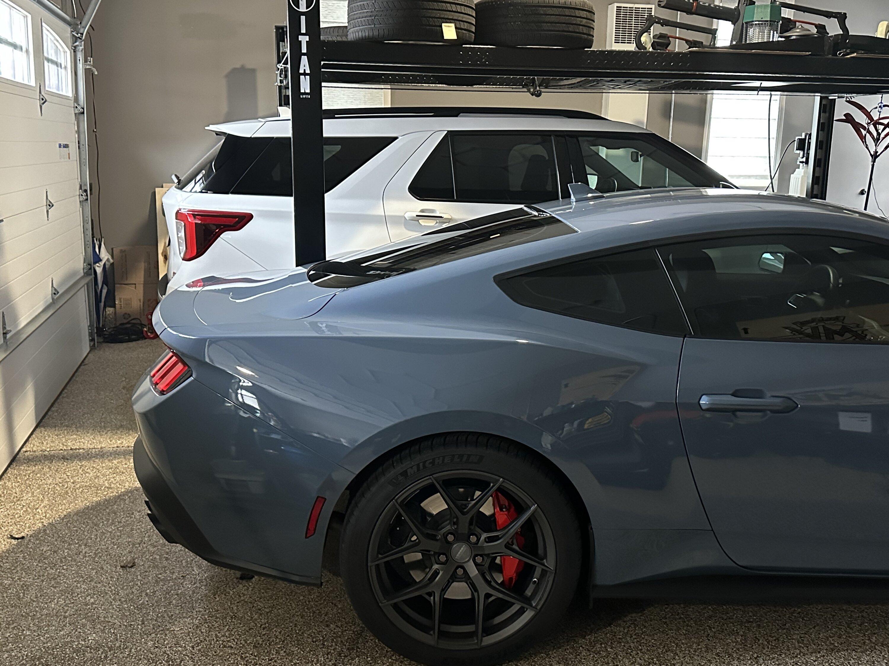 S650 Mustang 2024 OEM Wheels $1,300 set of 4 IMG_0580