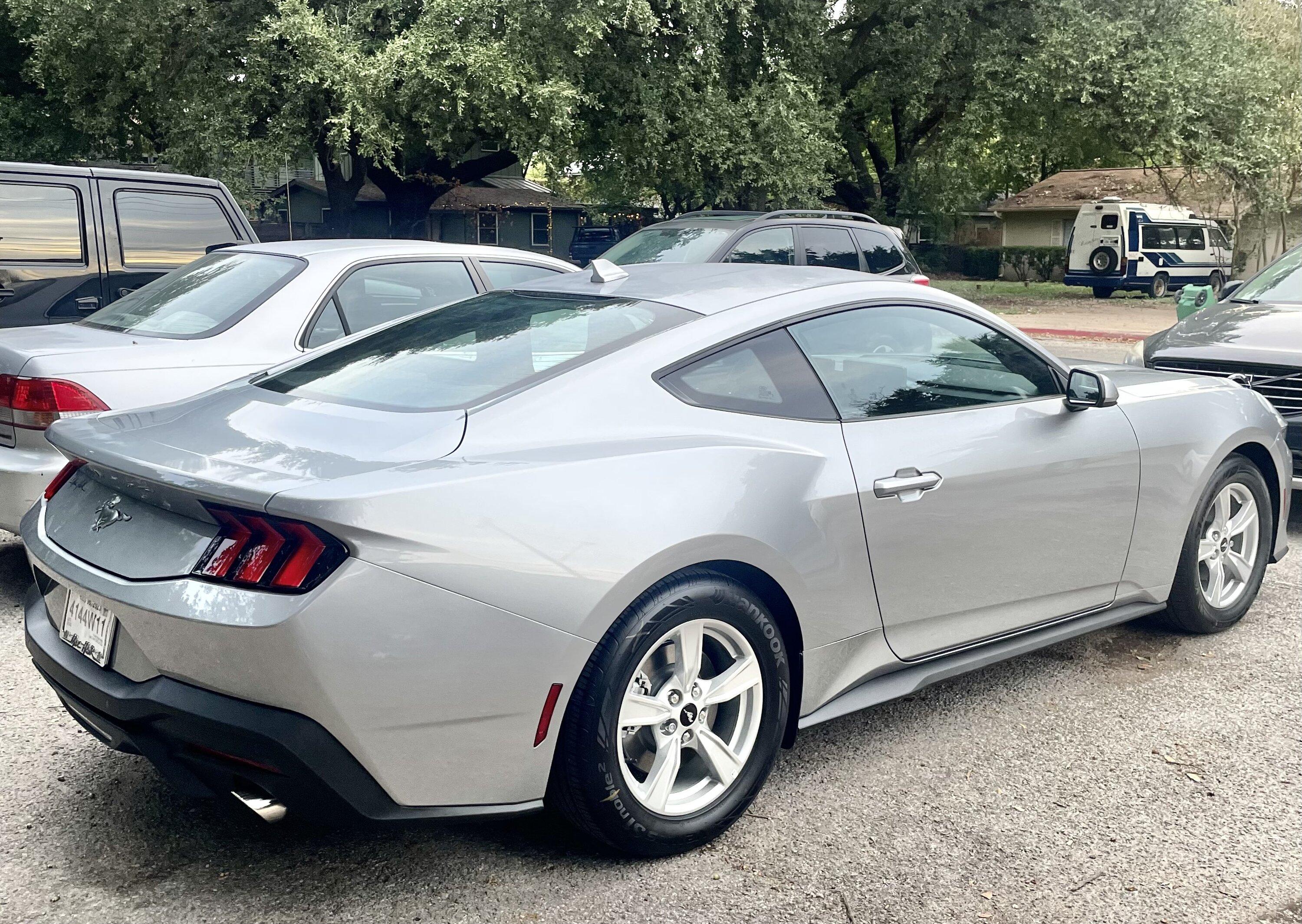 S650 Mustang Official CARBONIZED GRAY Mustang S650 Thread IMG_0675