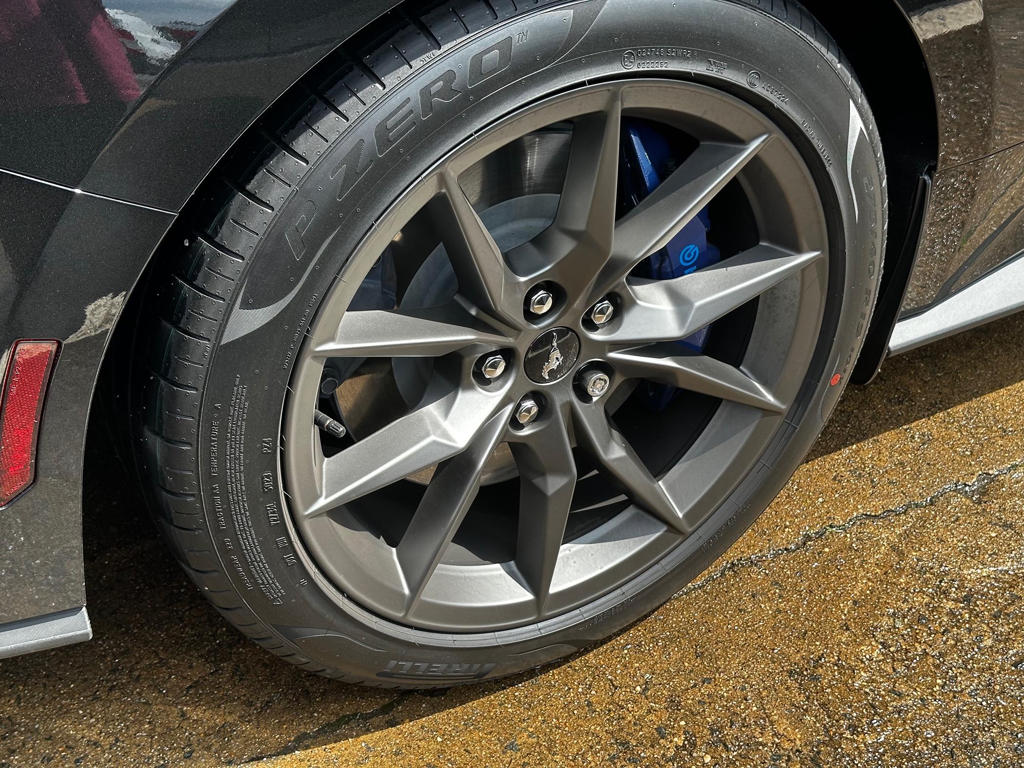 S650 Mustang $1350 Dark Horse Wheels Tires 275 miles IMG_0803
