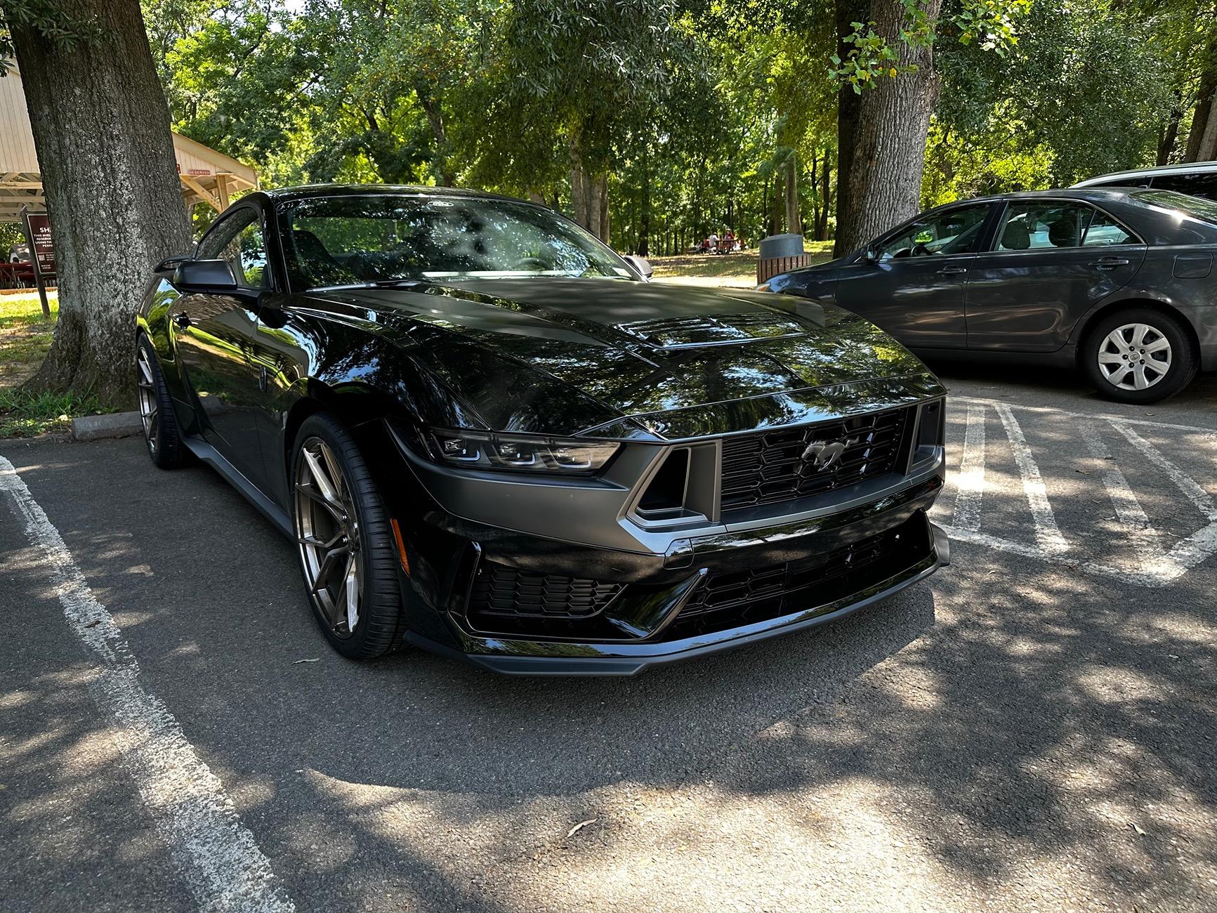 S650 Mustang $1350 Dark Horse Wheels Tires 275 miles IMG_0942