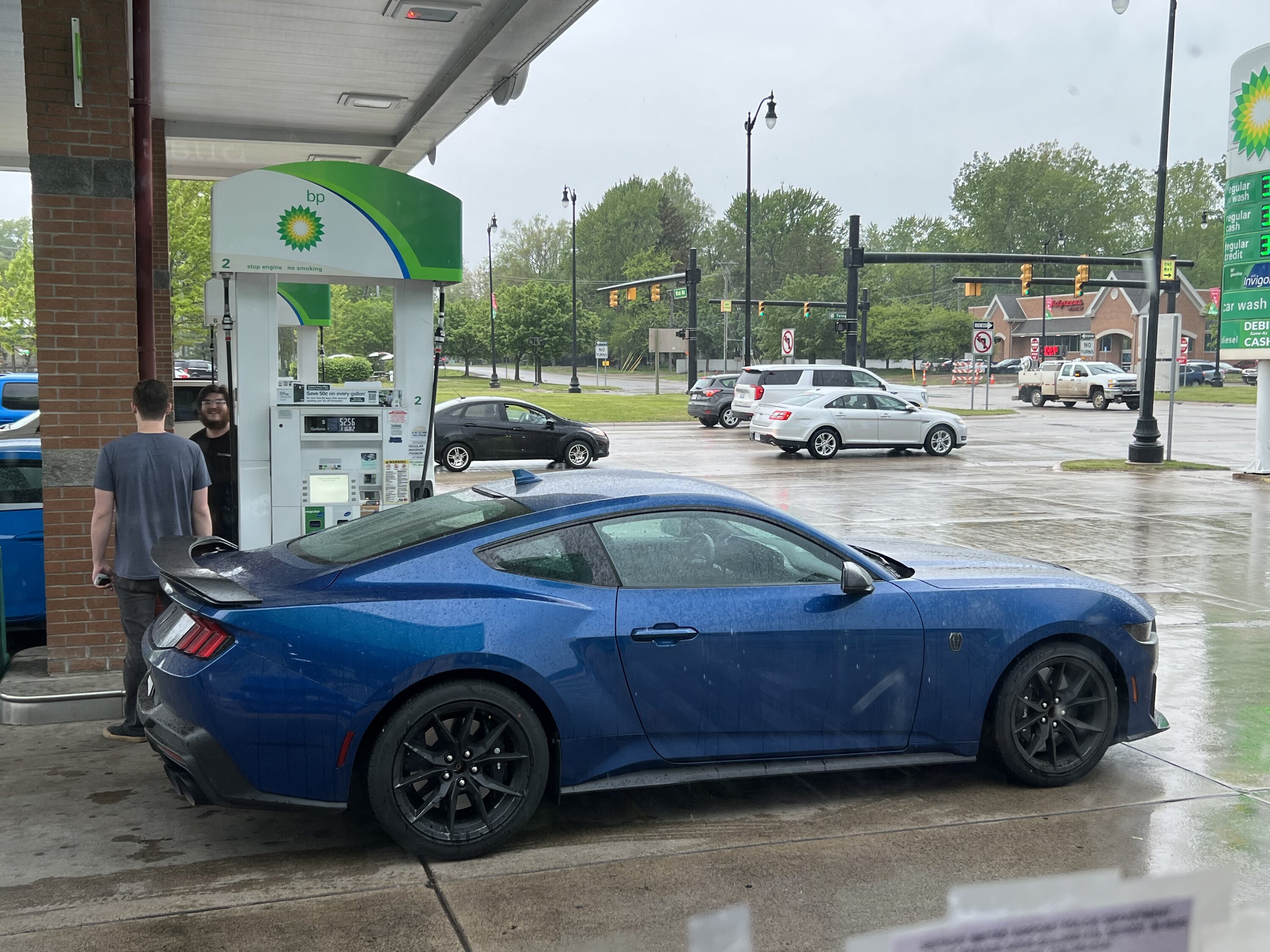 S650 Mustang New Ford Mustang picture video spotted thread! IMG_1033