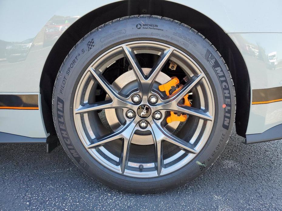 S650 Mustang Mach 1 wheels IMG_1144