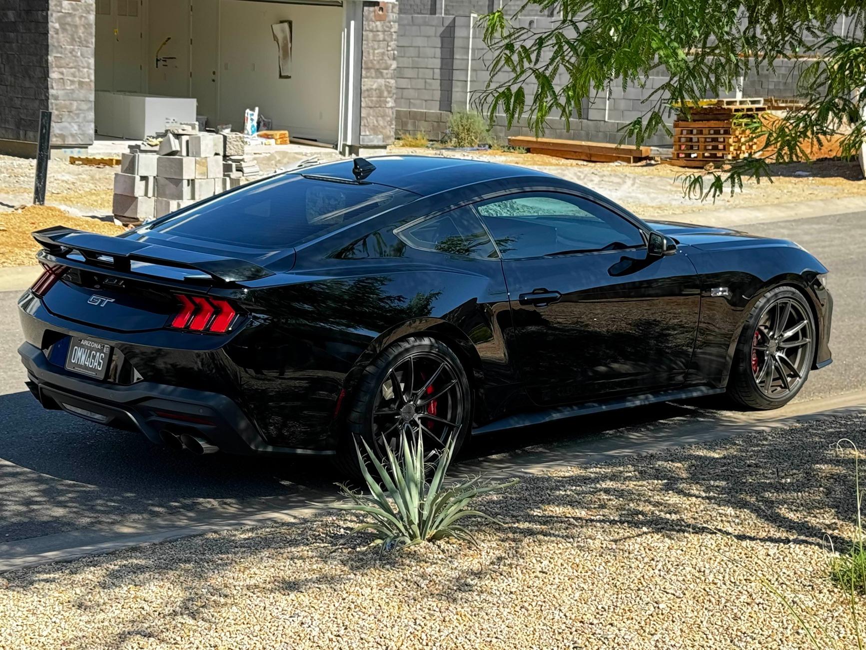 S650 Mustang My experience forcing a cheap S550 spoiler onto an S650 mustang IMG_1191