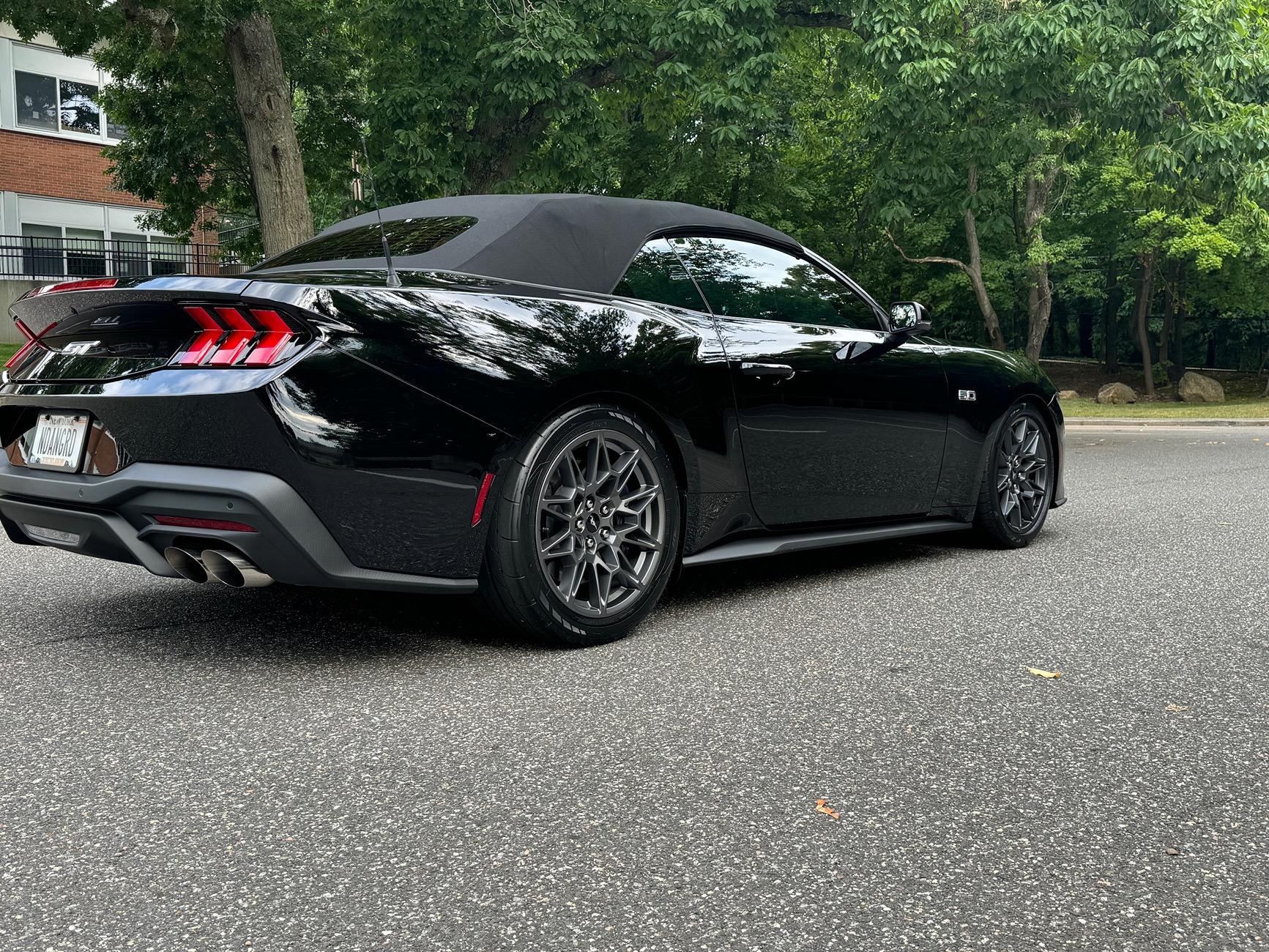S650 Mustang Question For those with Steeda lowering Springs. IMG_1528
