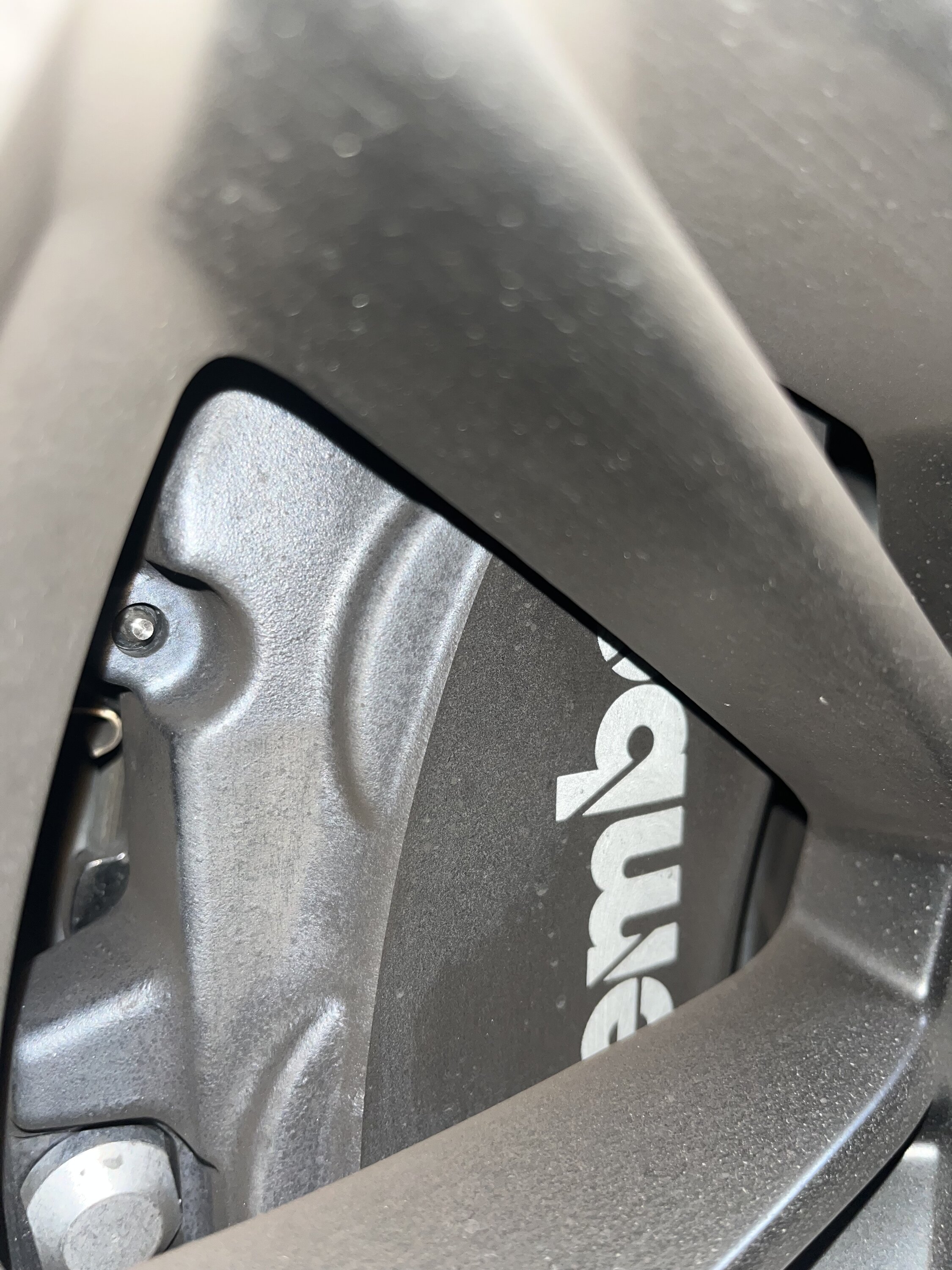 S650 Mustang Brake caliper finish issue IMG_1665