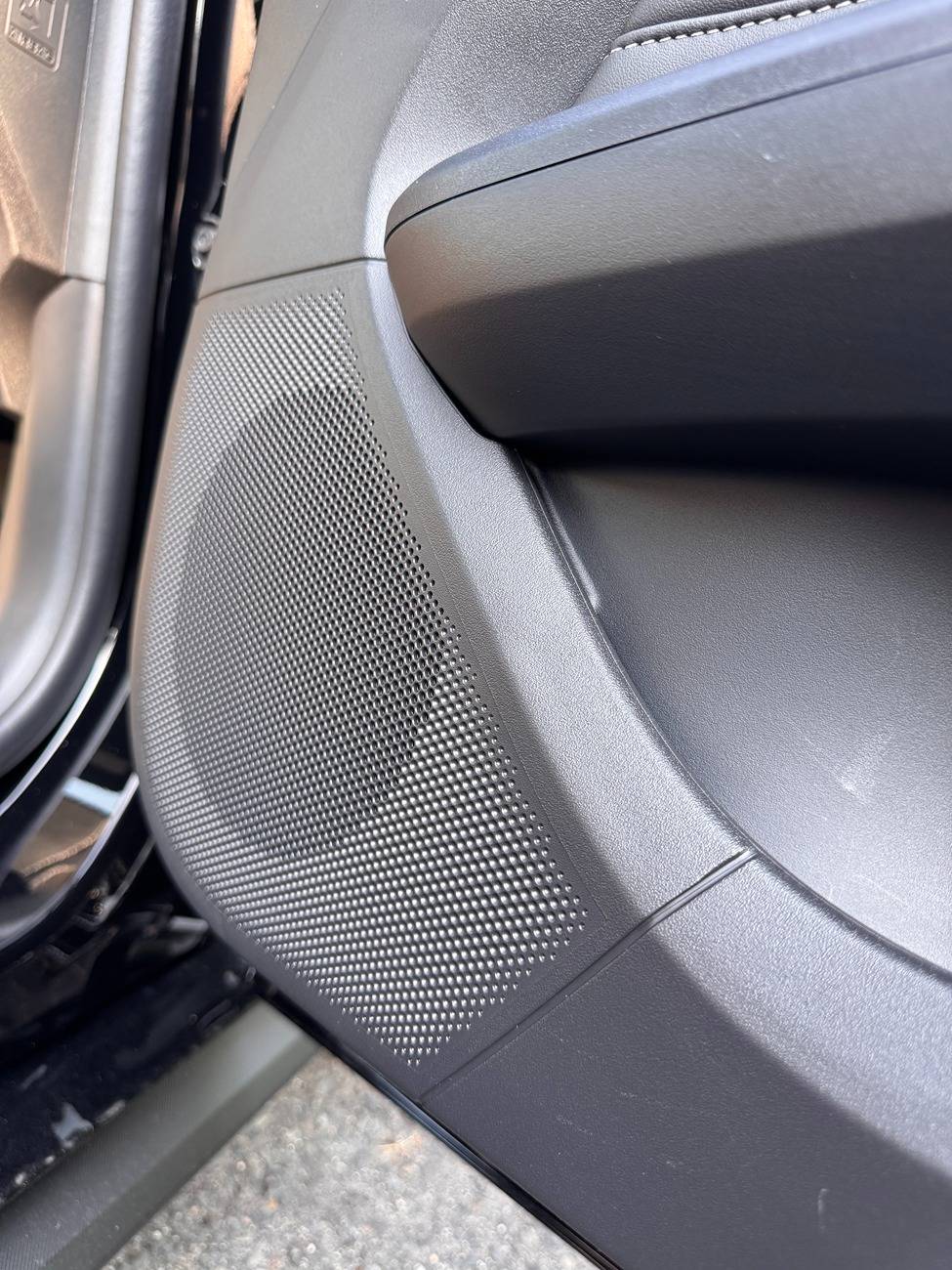S650 Mustang Do you have this from iside of your door panel? IMG_1673.JPG