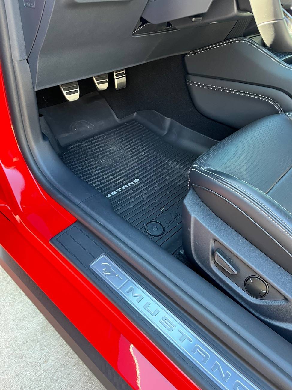 S650 Mustang Carpet Mats for 401A. IMG_1717
