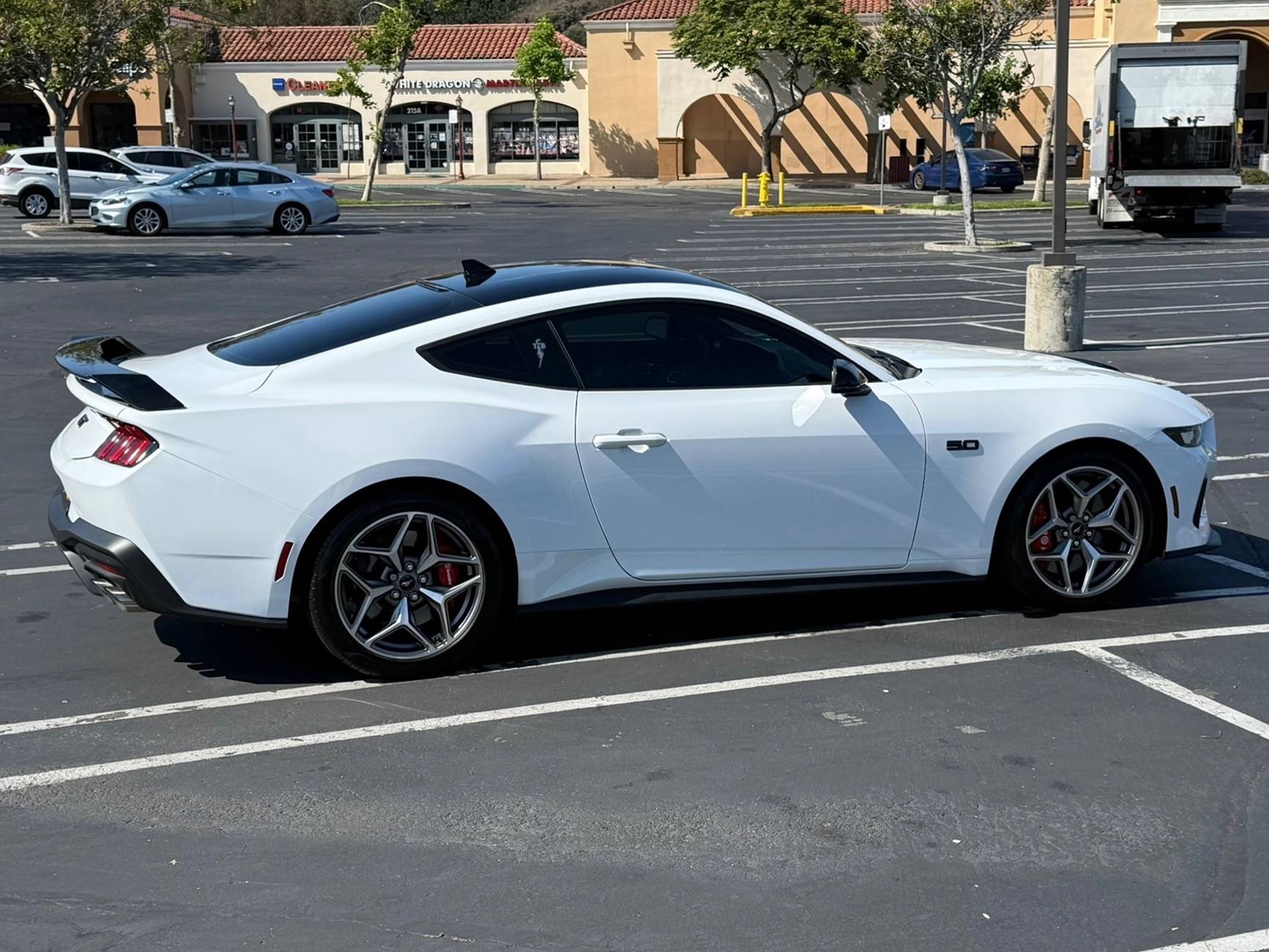 S650 Mustang Should I paint my roof black? IMG_1816