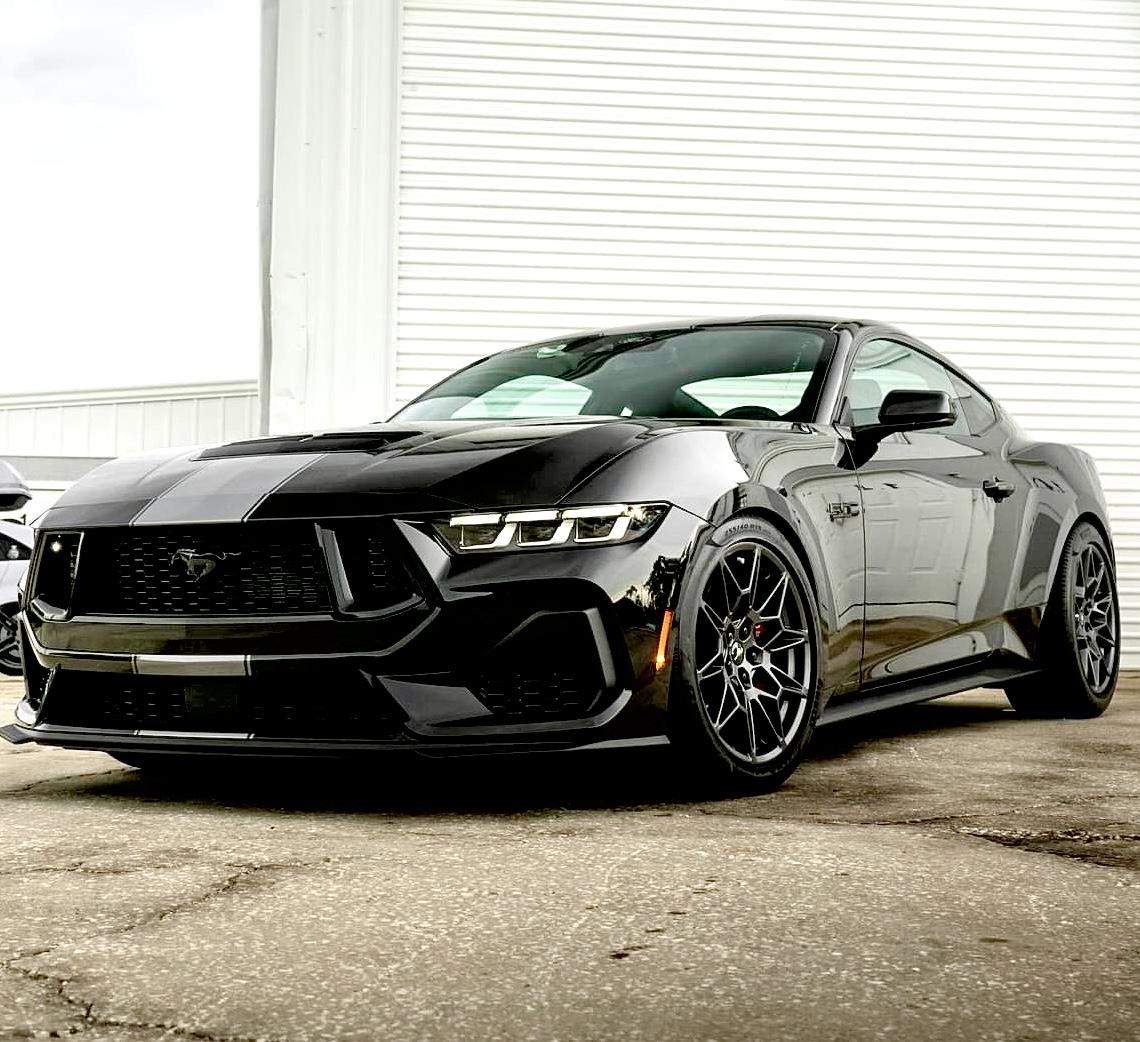 S650 Mustang 2024 Performance Package Wheels/Tires/TPMS Carbonized Gray 1404 Miles IMG_2088