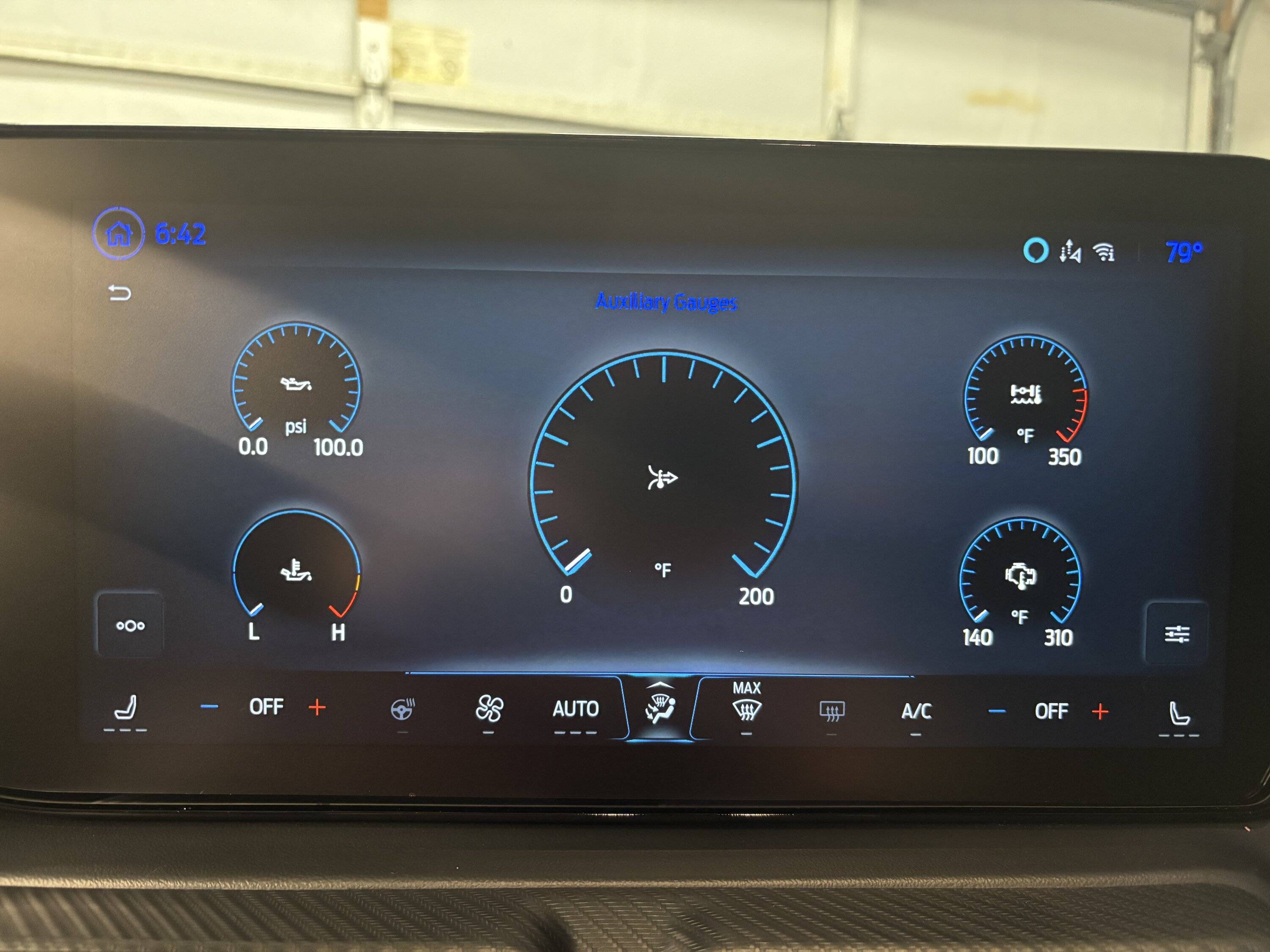 S650 Mustang Gauges on secondary screen IMG_2106