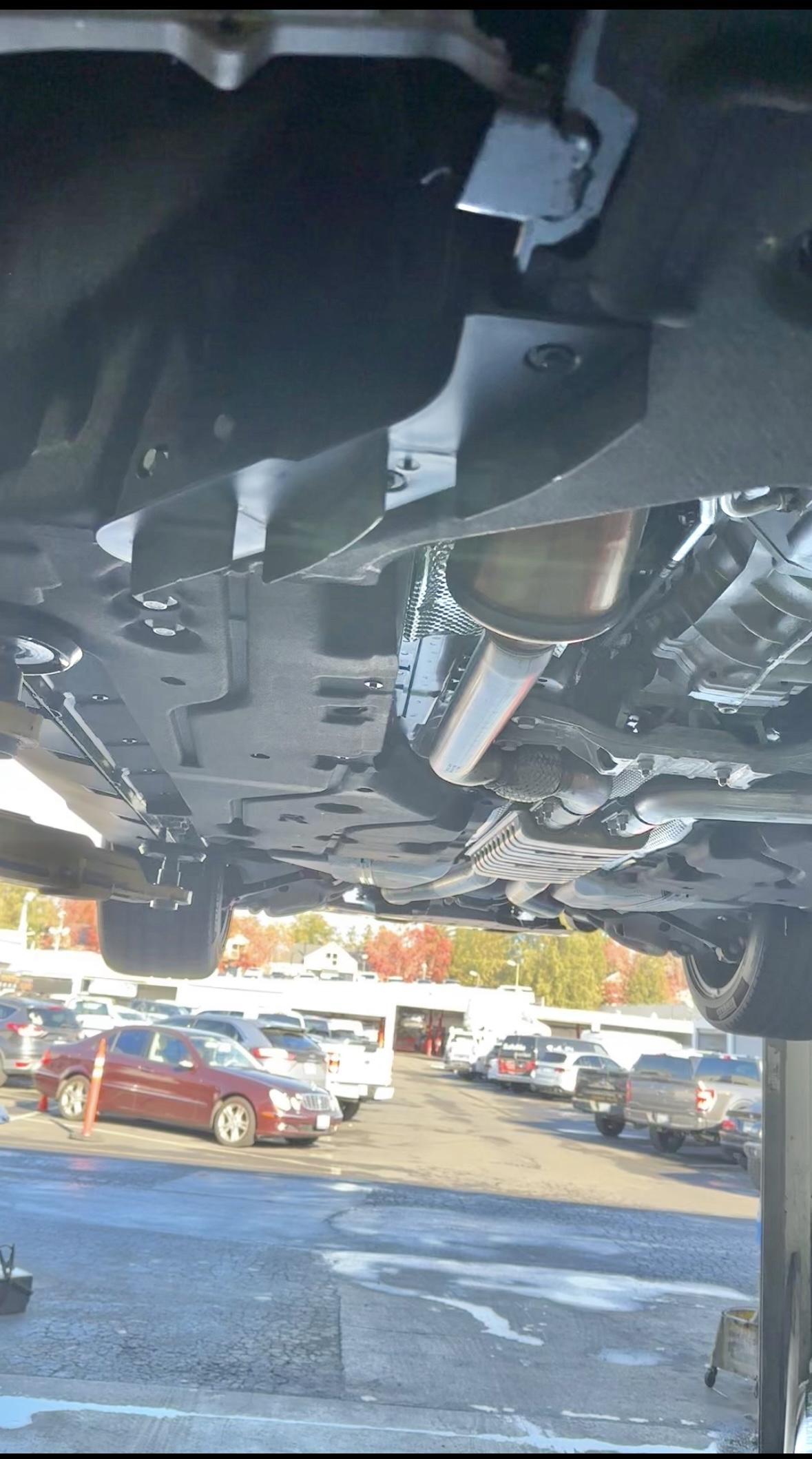 S650 Mustang Front inner wheel well issues IMG_2307