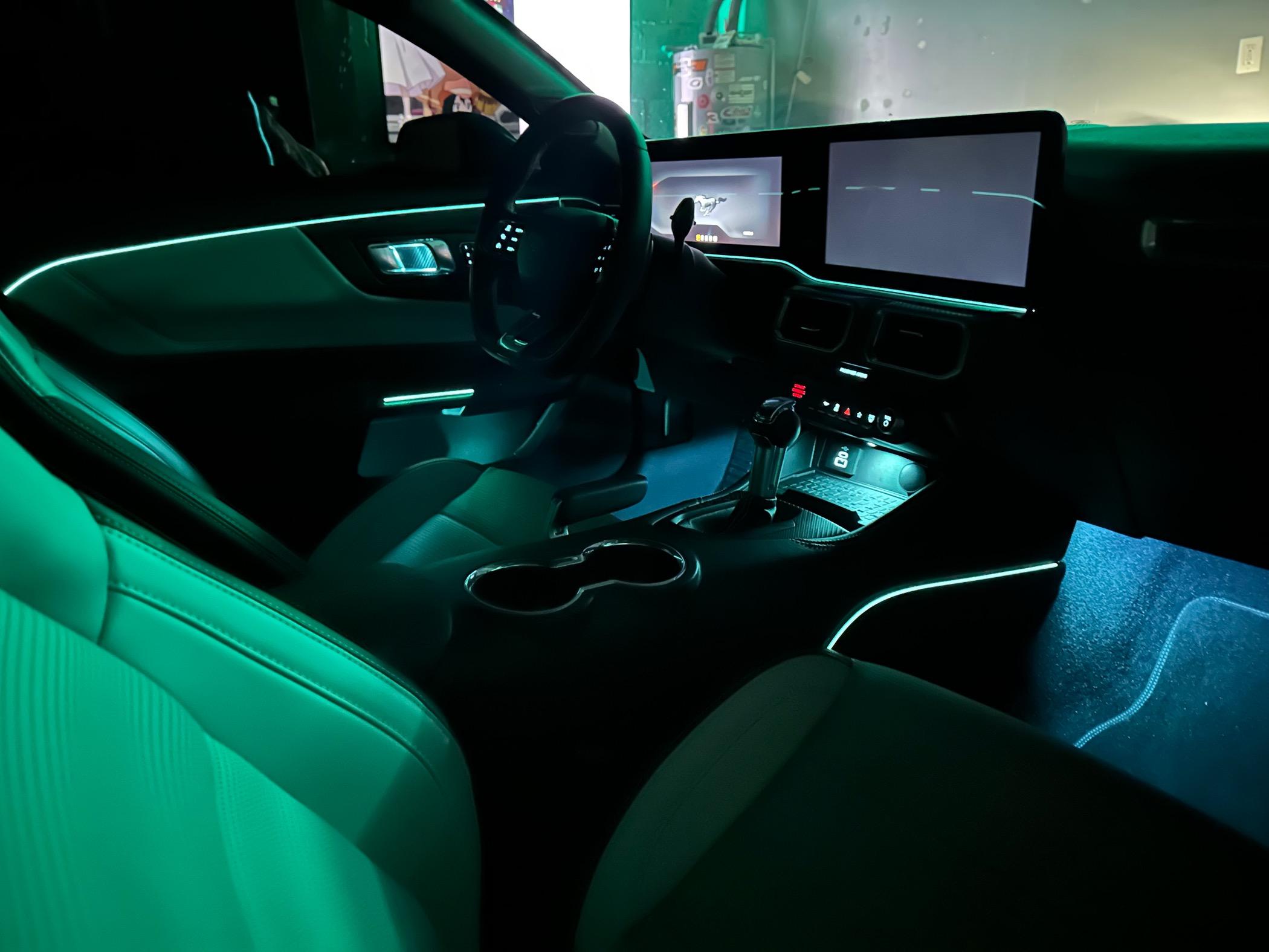 S650 Mustang Show us your MyColor dash! IMG_2467