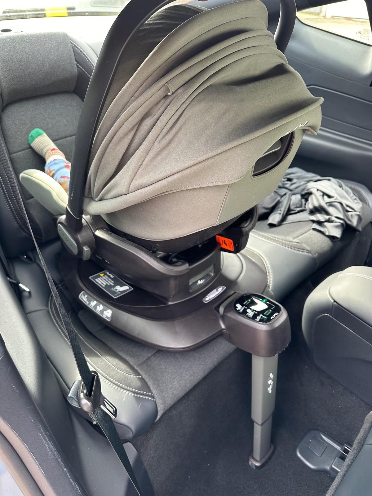 S650 Mustang Carseat Suggestions IMG_2515