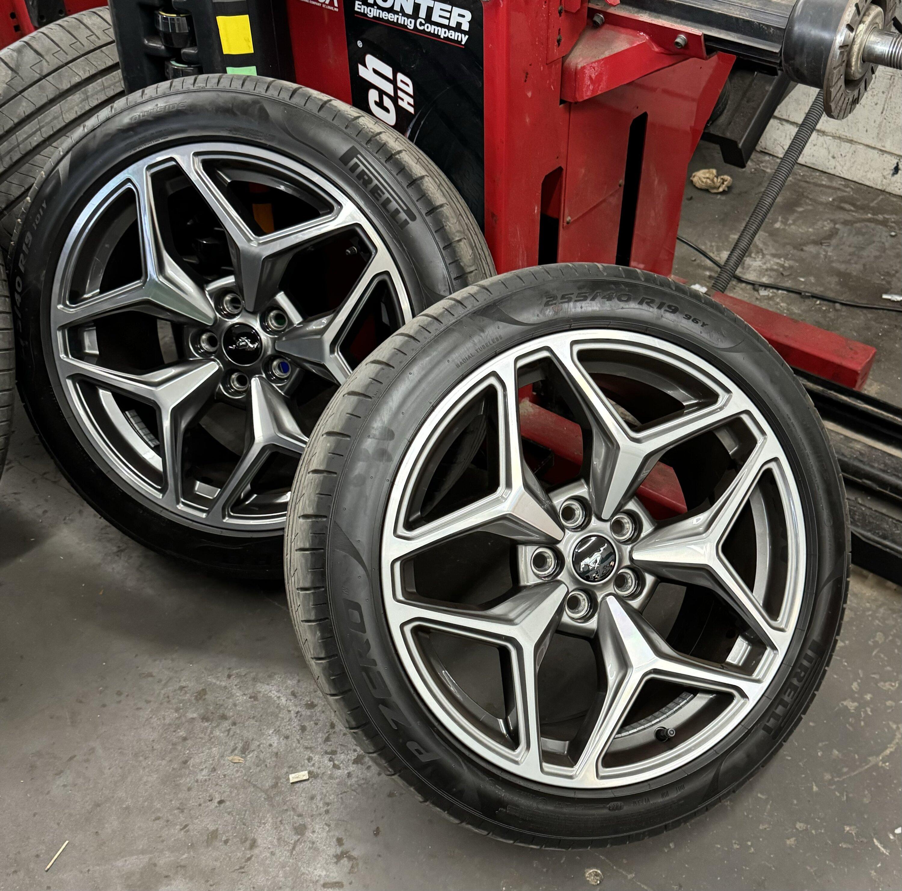 S650 Mustang Where to buy factory 19" Wheels Machined with Tarnished Dark Aluminum? IMG_2868