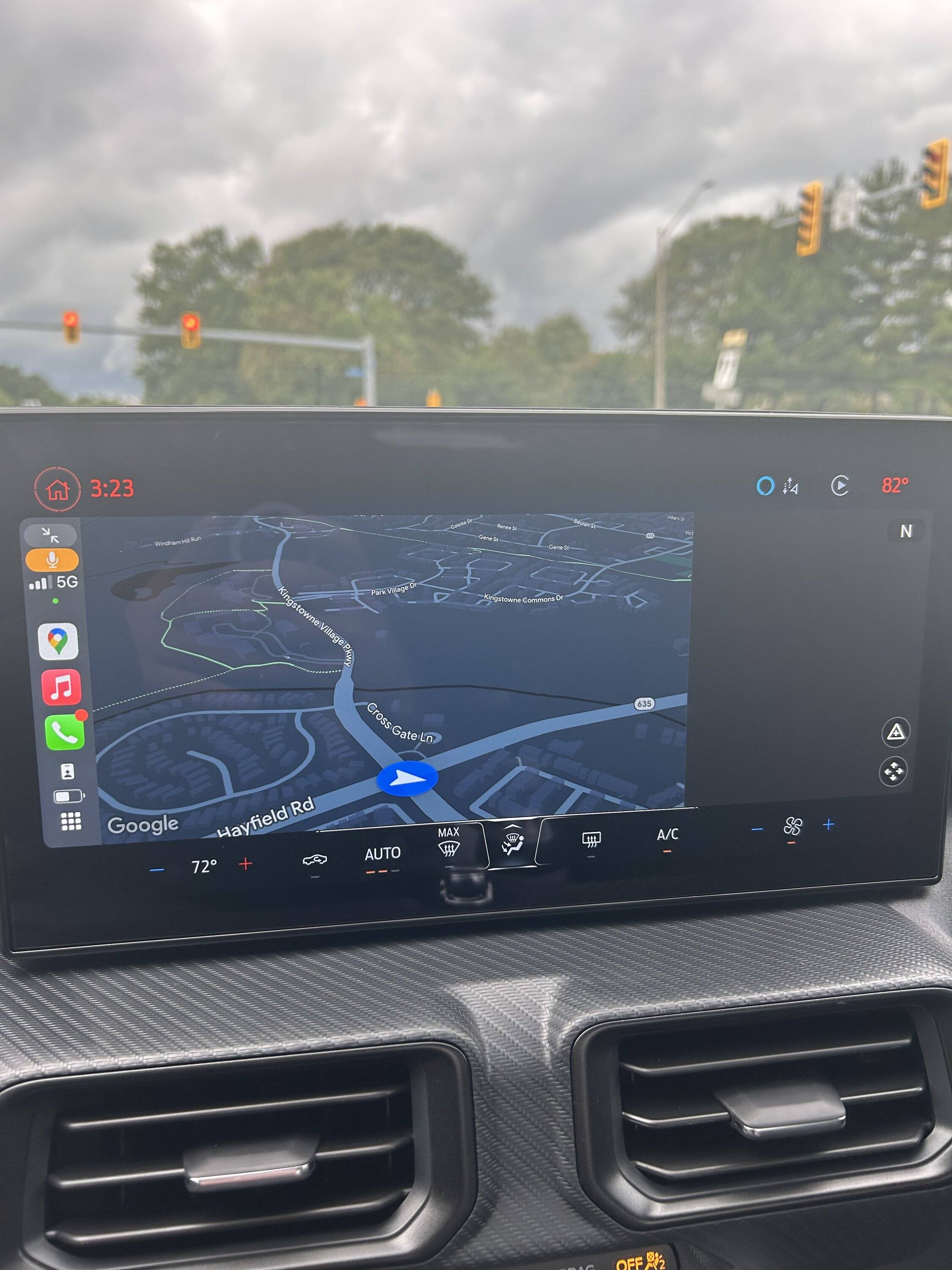 S650 Mustang Center Screen CarPlay issue with Google maps. Anyone else with CarPlay issues? IMG_2942