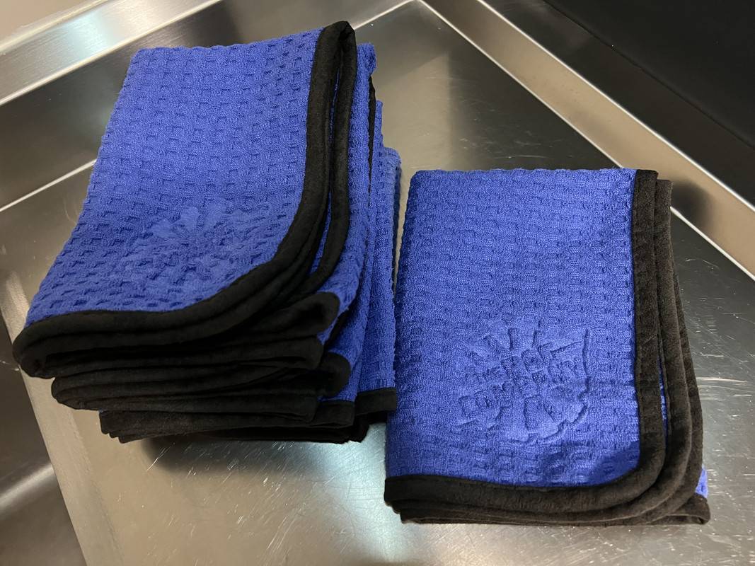 S650 Mustang Microfiber Towel 101 with DFB img_3161-