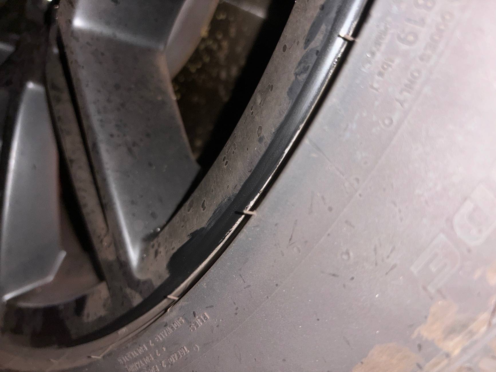 S650 Mustang Performance Pack Rim Defect IMG_3333