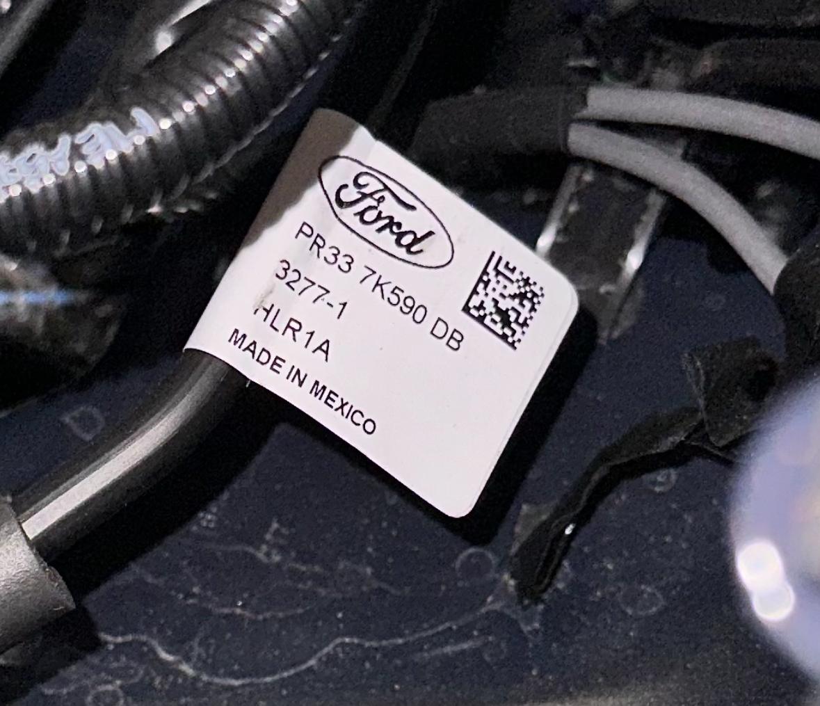 S650 Mustang Recall 24S36 - Leaking Hydraulic Clutch Pressure Line IMG_3476
